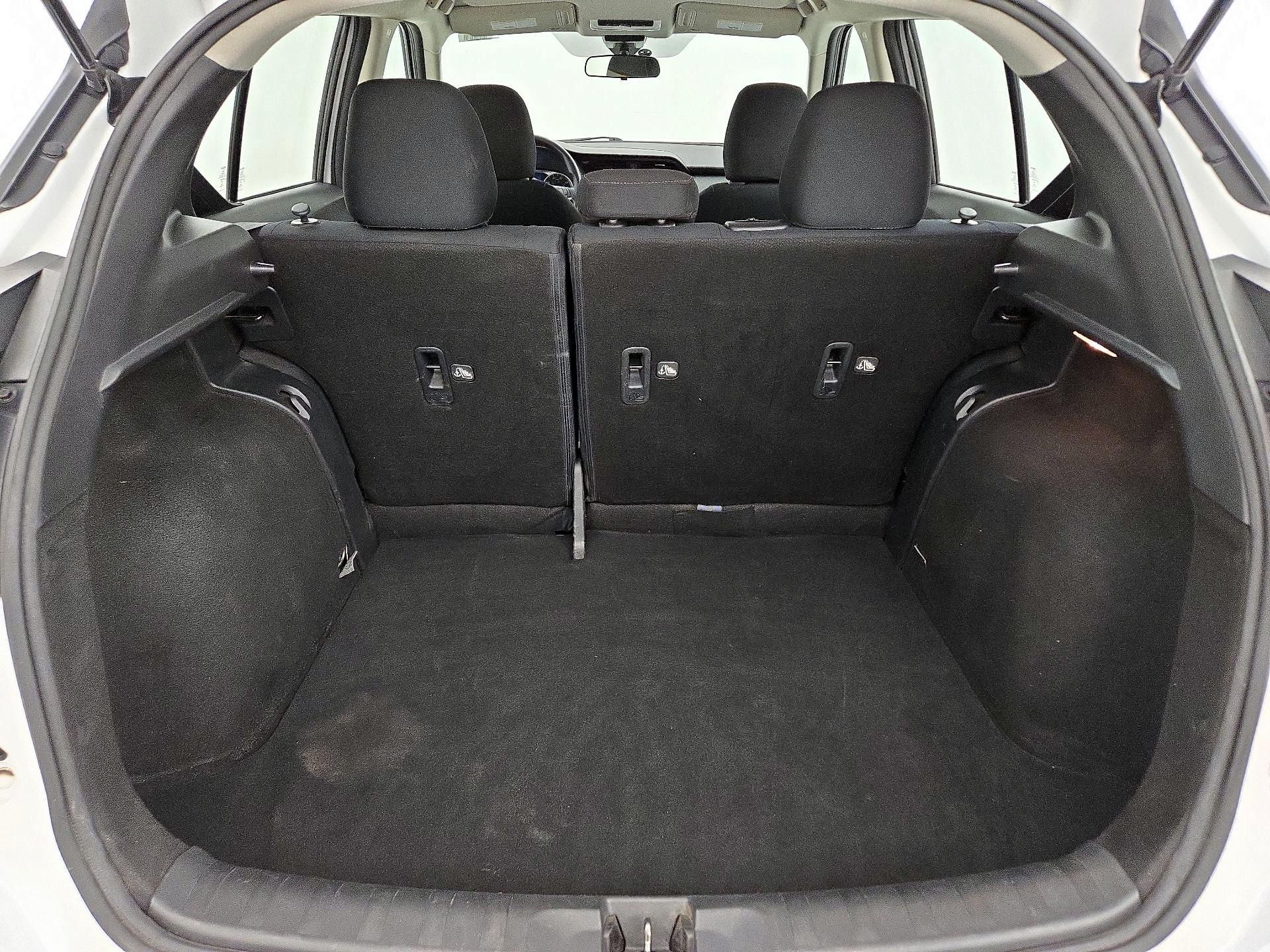 Thumbnail: 2022 Nissan Kicks - 20