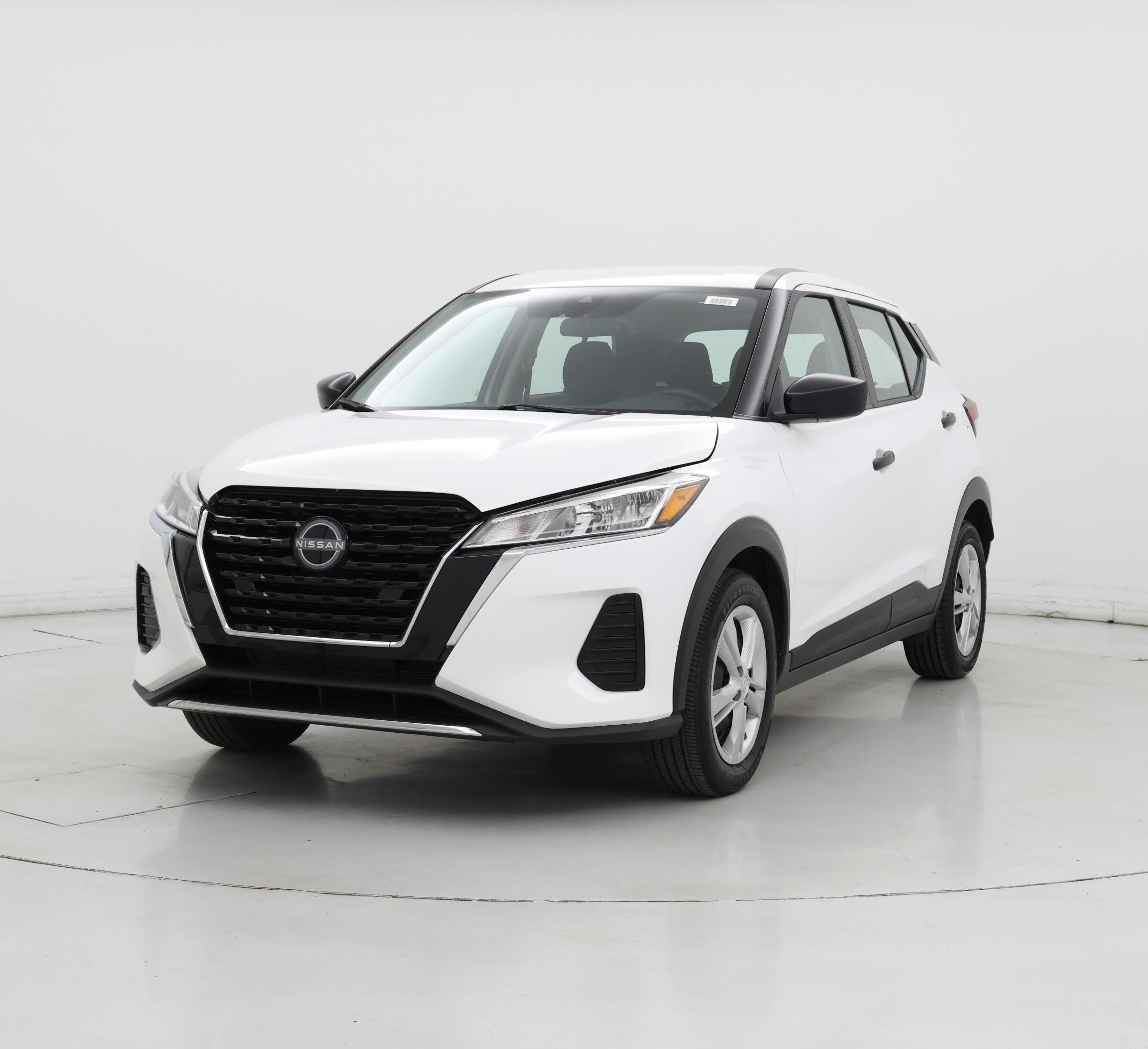 Thumbnail: 2022 Nissan Kicks - 4