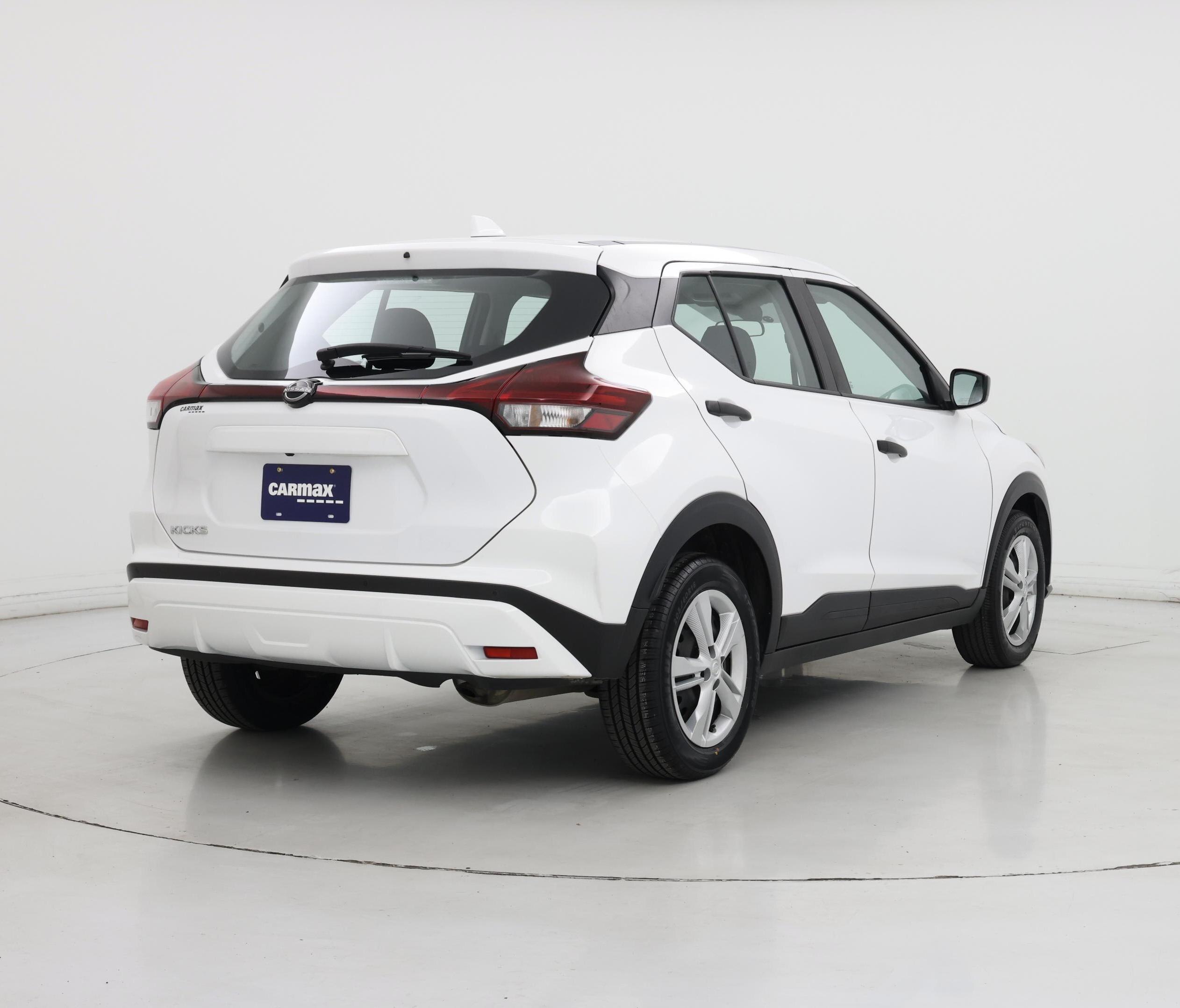 Thumbnail: 2022 Nissan Kicks - 8
