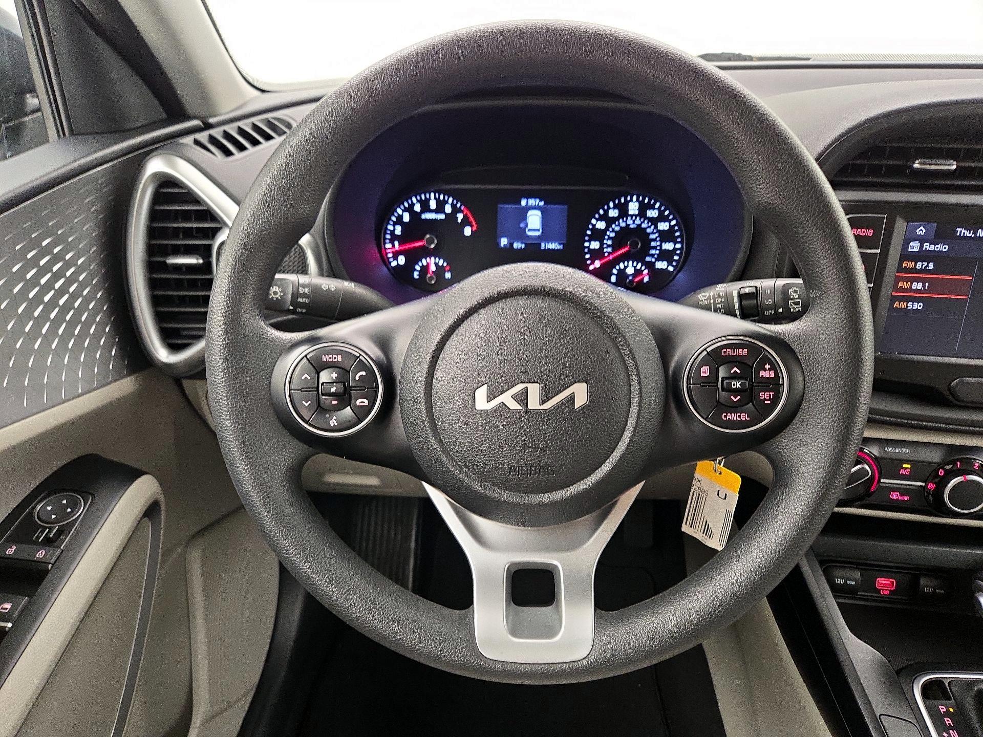 Thumbnail: 2022 Kia Soul - 10