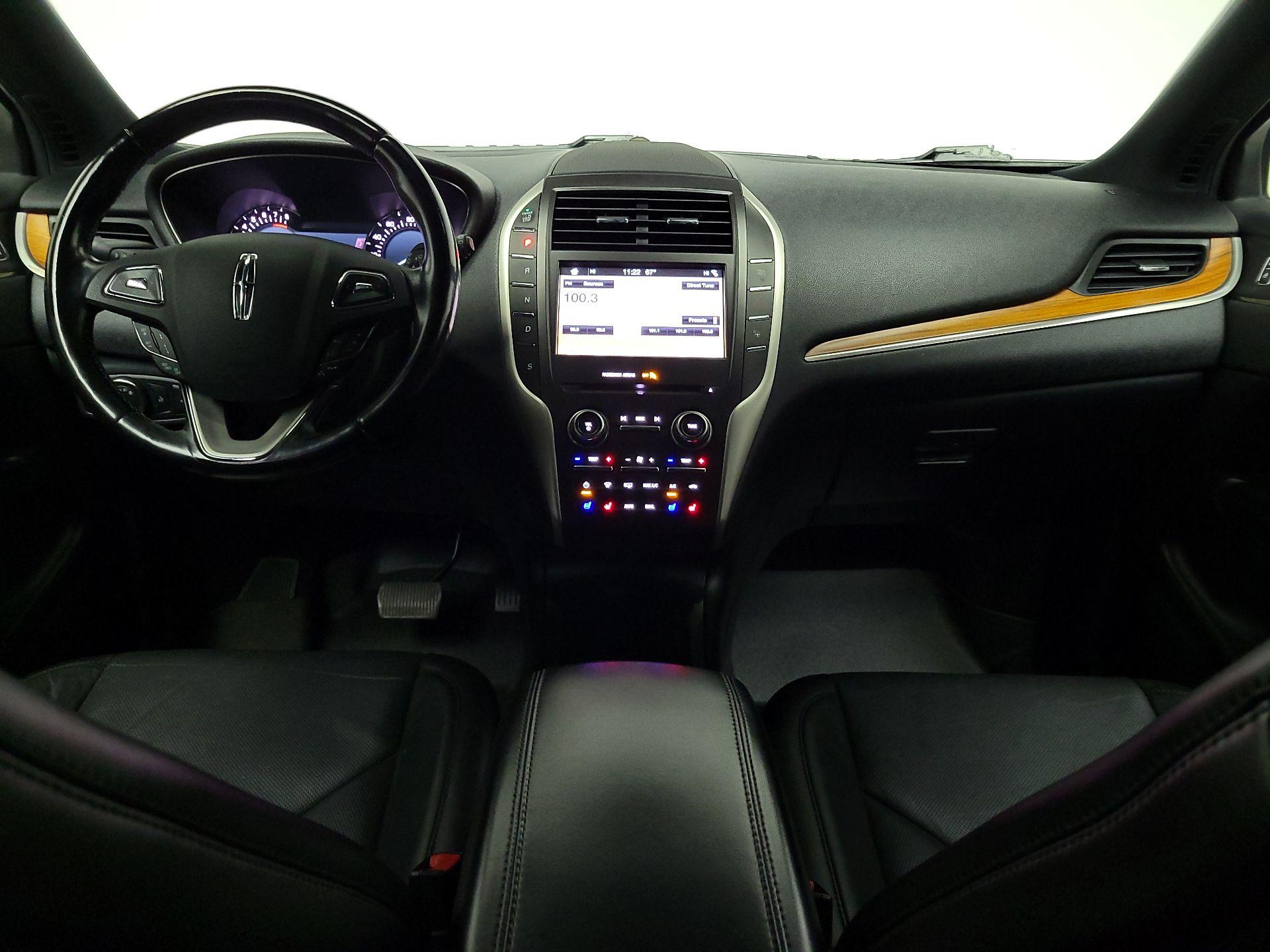 Thumbnail: 2017 Lincoln MKC - 9