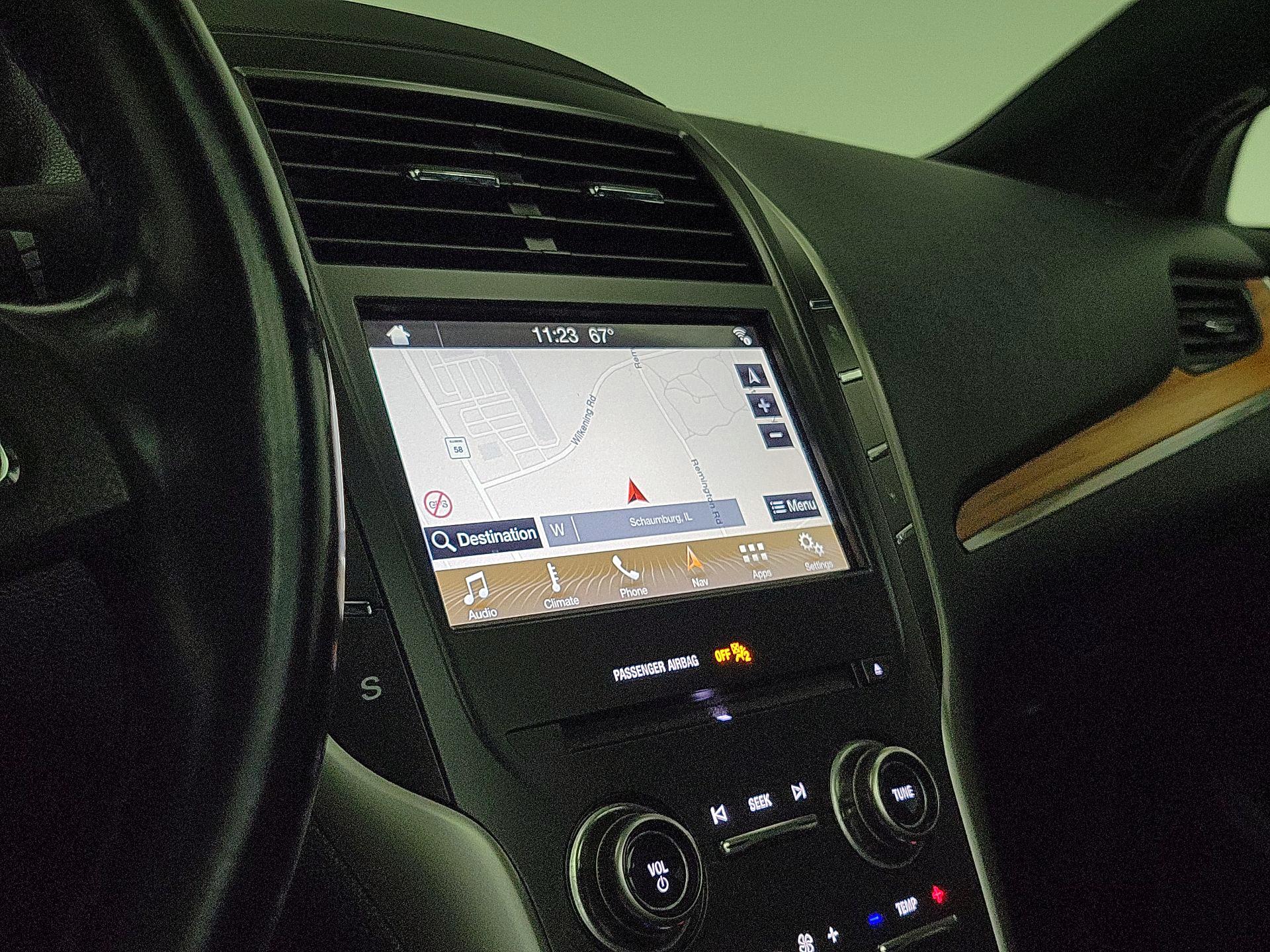 Thumbnail: 2017 Lincoln MKC - 14