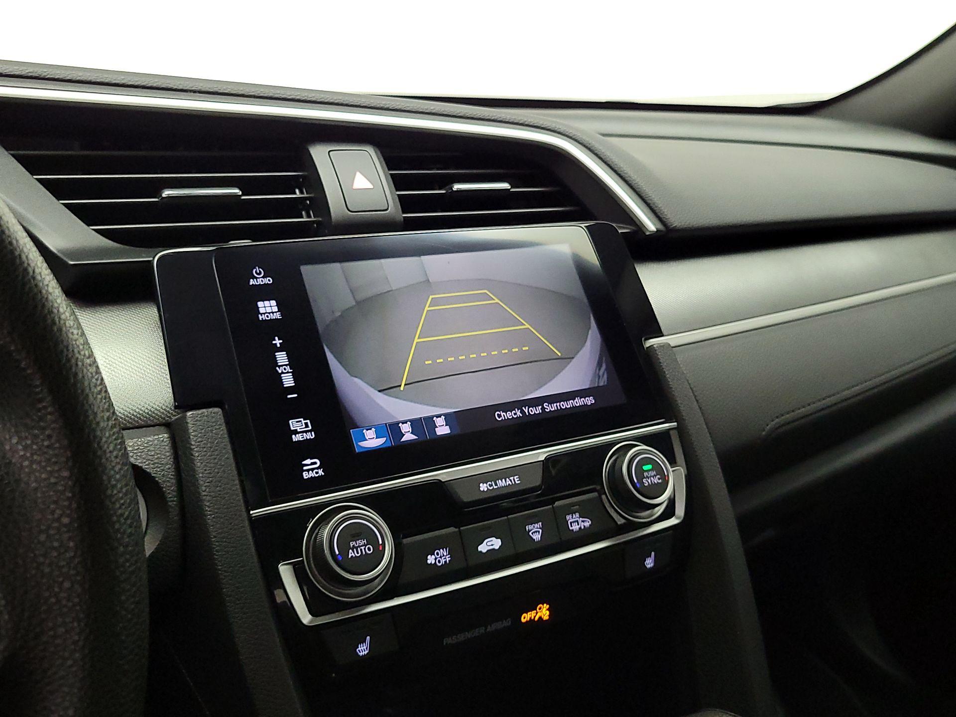 Thumbnail: 2016 Honda Civic - 14