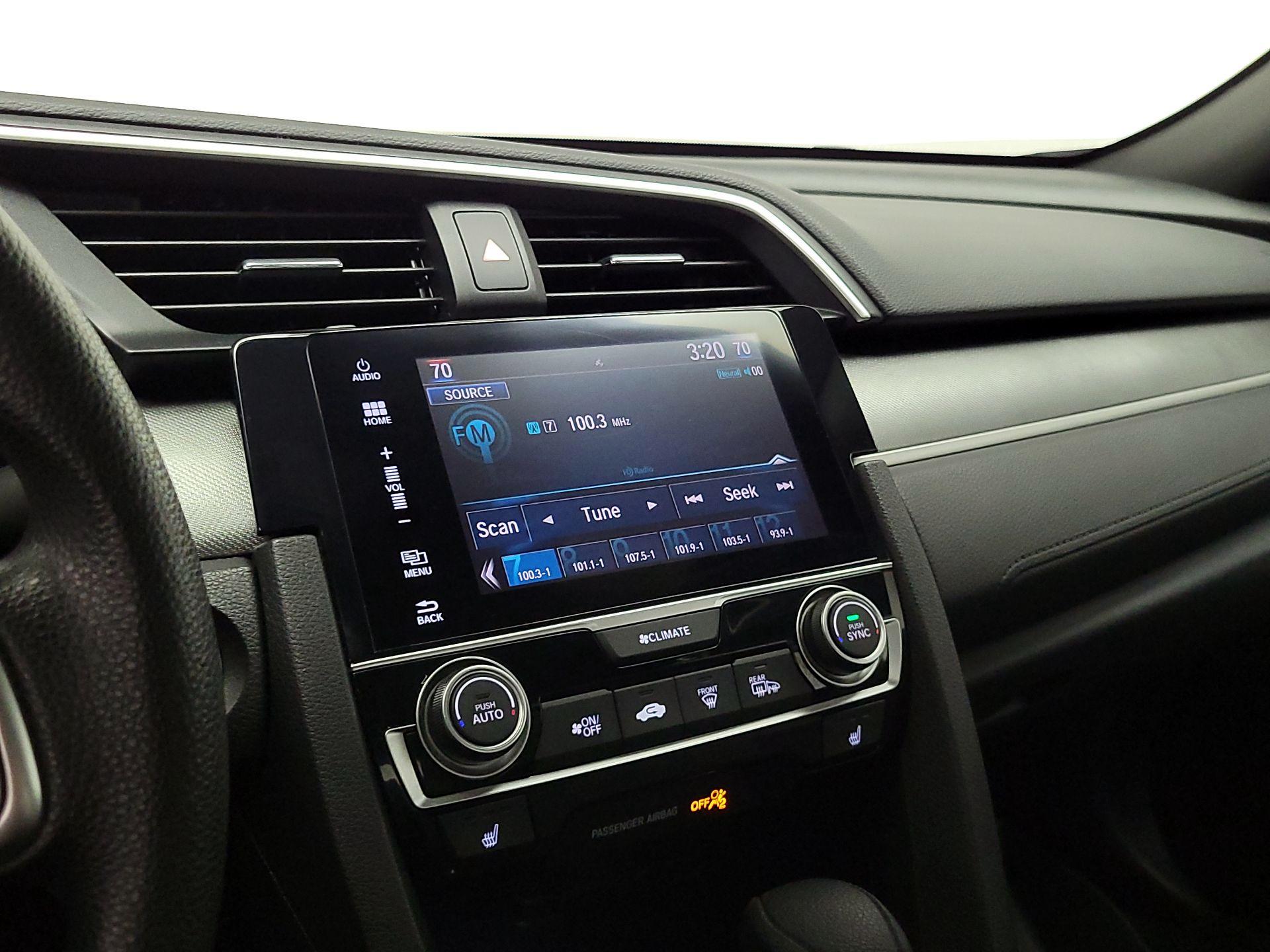 Thumbnail: 2016 Honda Civic - 15