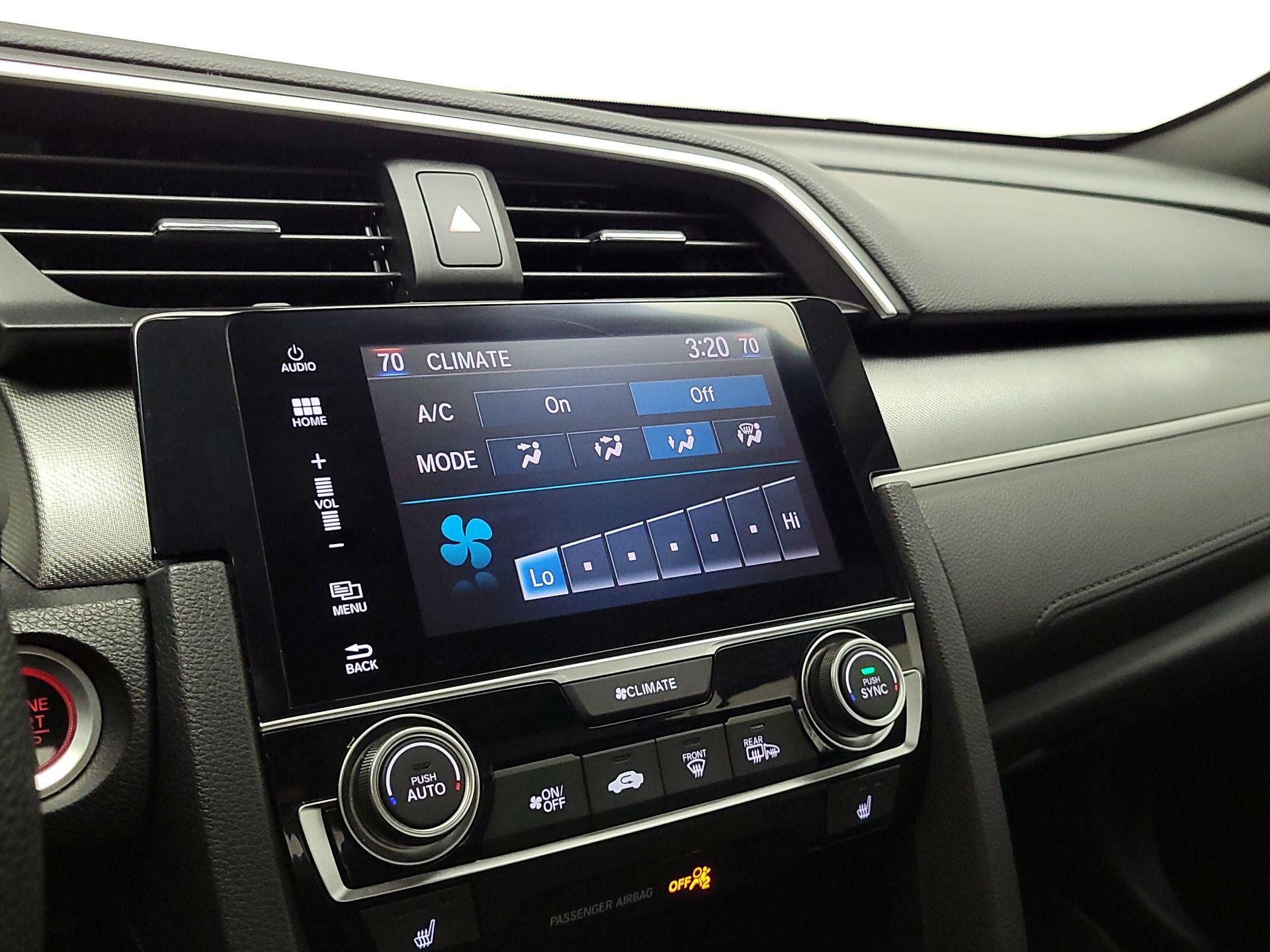 Thumbnail: 2016 Honda Civic - 16