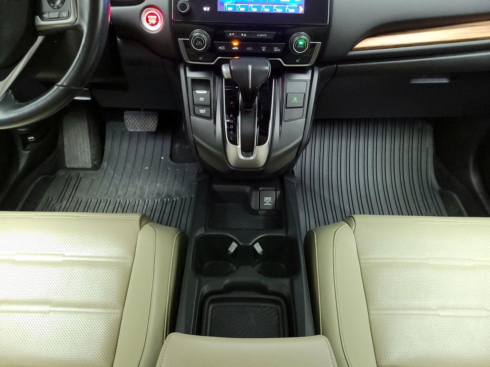 Thumbnail: 2019 Honda CR-V - 17