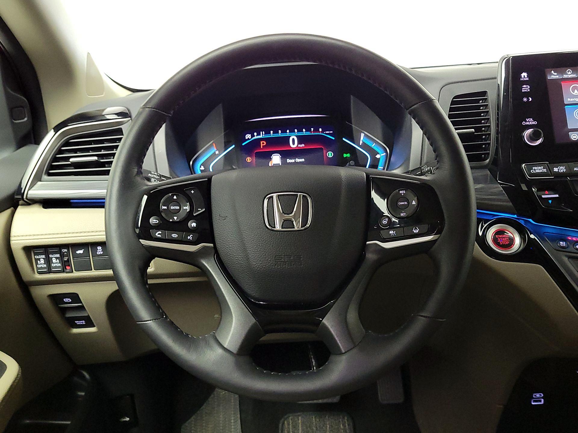 Thumbnail: 2023 Honda Odyssey - 10