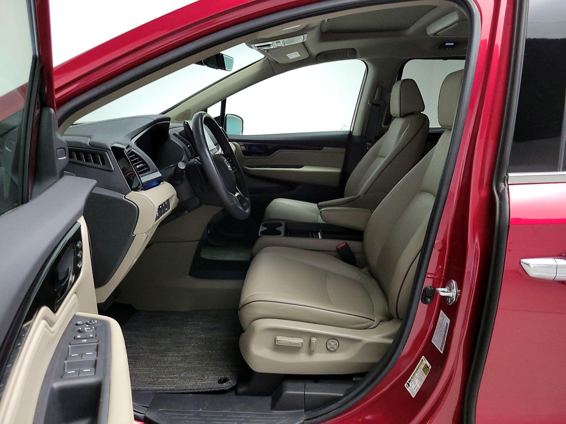 Thumbnail: 2023 Honda Odyssey - 11