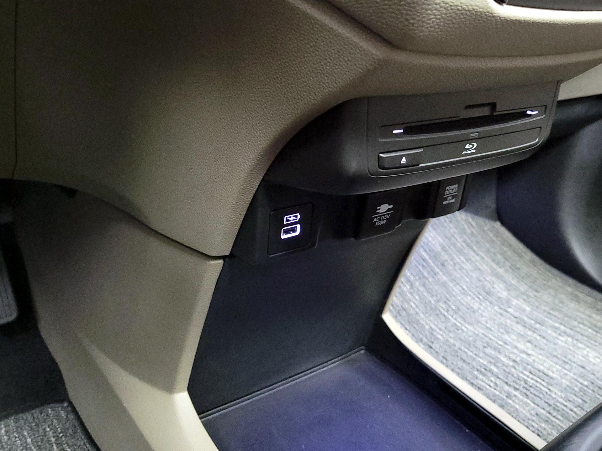 Thumbnail: 2023 Honda Odyssey - 19