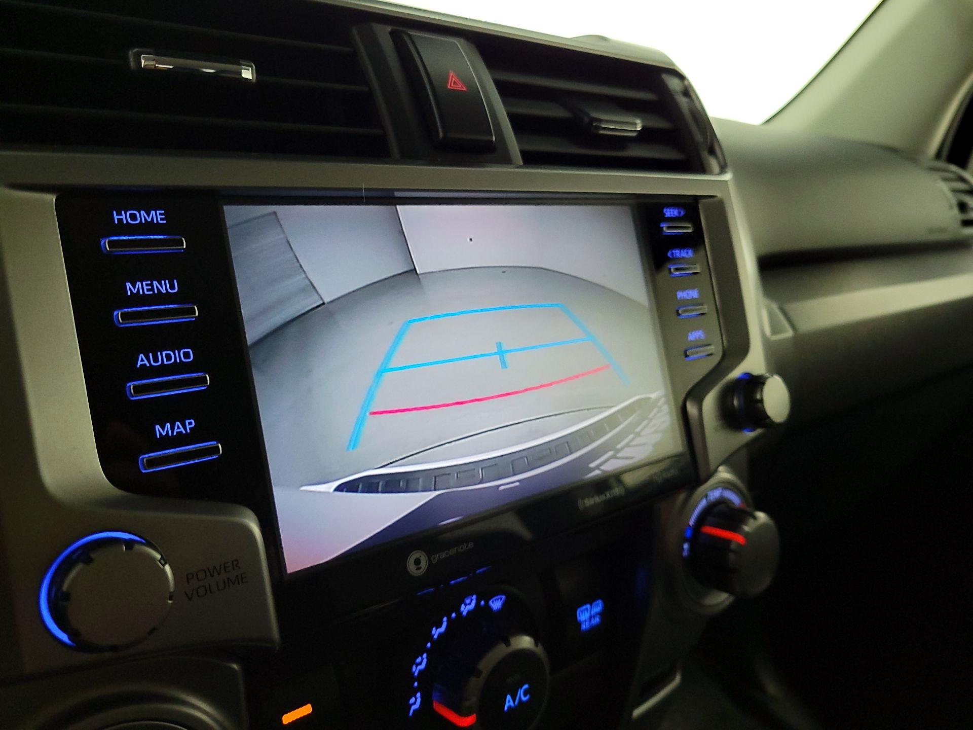 Thumbnail: 2020 Toyota 4Runner - 15