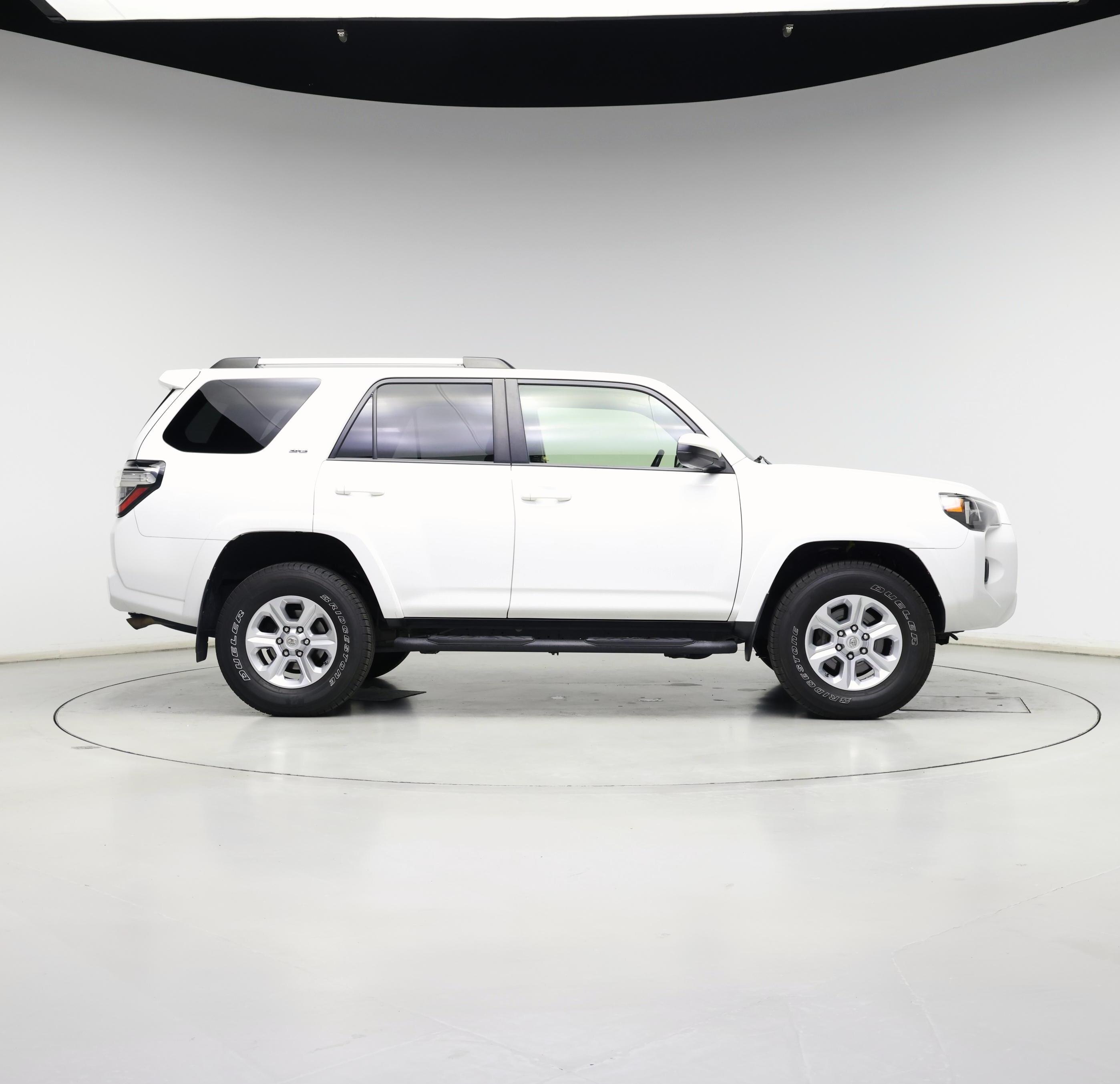 Thumbnail: 2020 Toyota 4Runner - 7