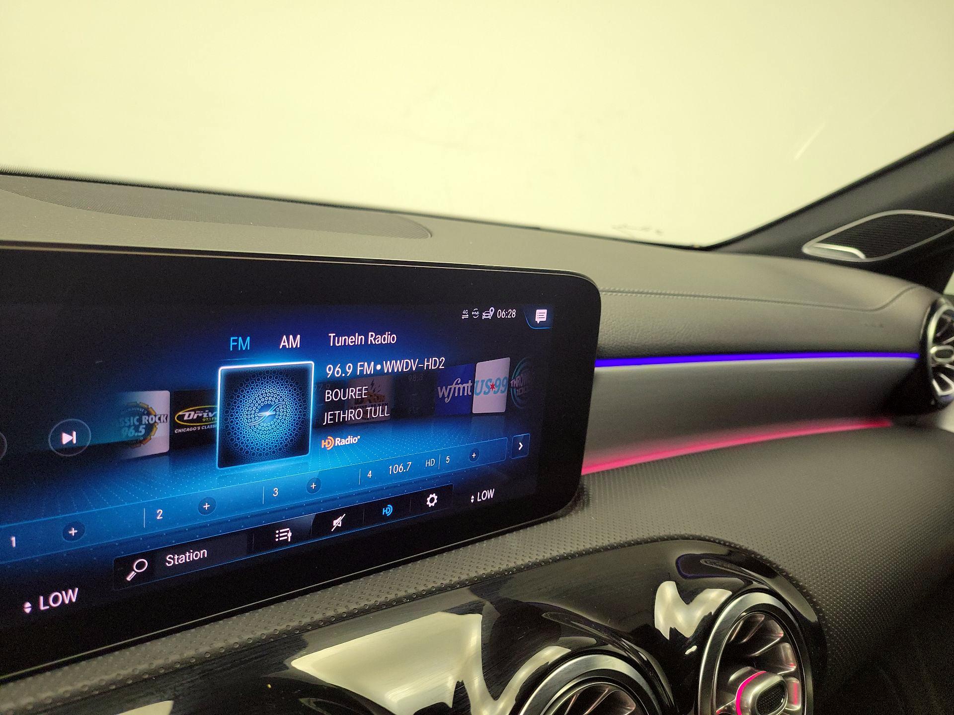 Thumbnail: 2021 Mercedes-Benz CLA - 16