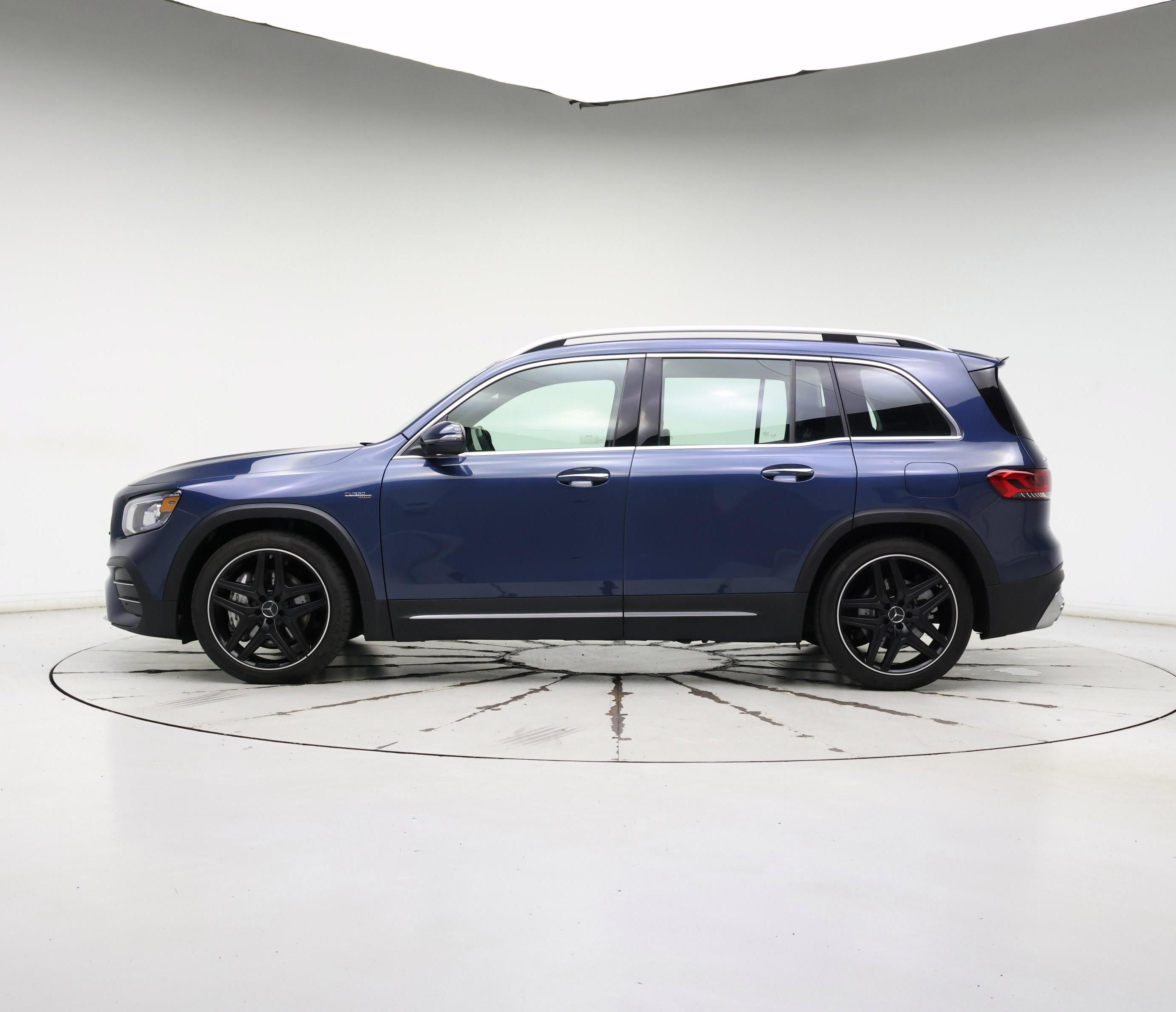 Thumbnail: 2023 Mercedes-Benz GLB - 3