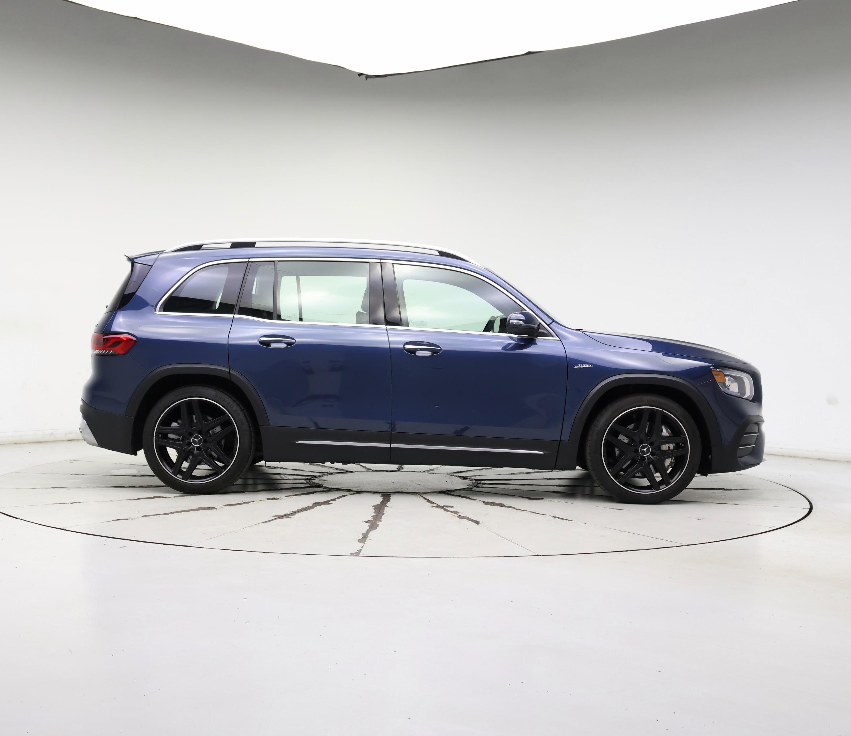 Thumbnail: 2023 Mercedes-Benz GLB - 7