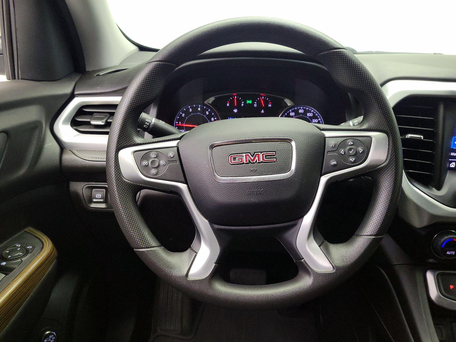 Thumbnail: 2023 GMC Acadia - 10