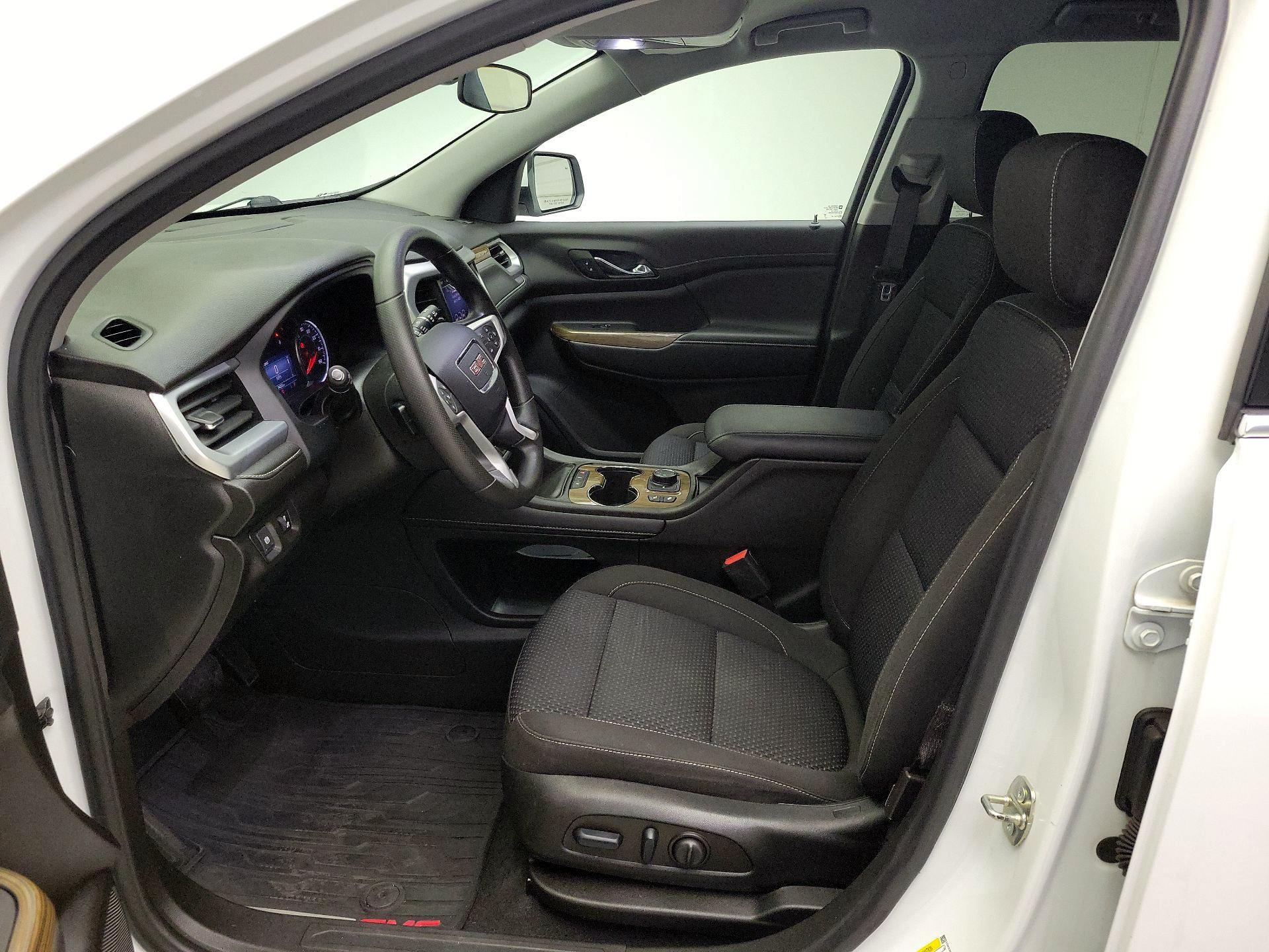 Thumbnail: 2023 GMC Acadia - 11