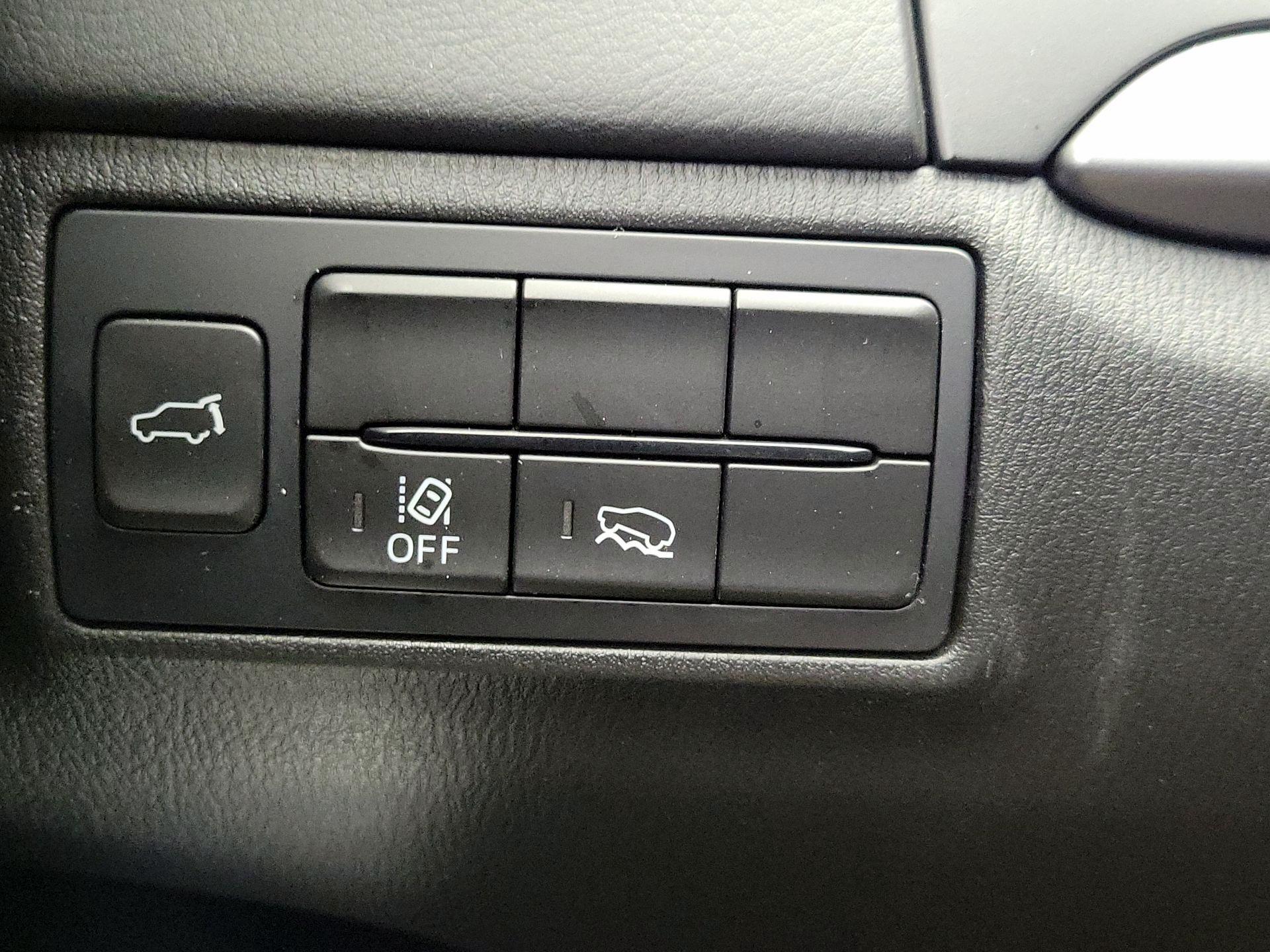 Thumbnail: 2023 Mazda CX-9 - 13