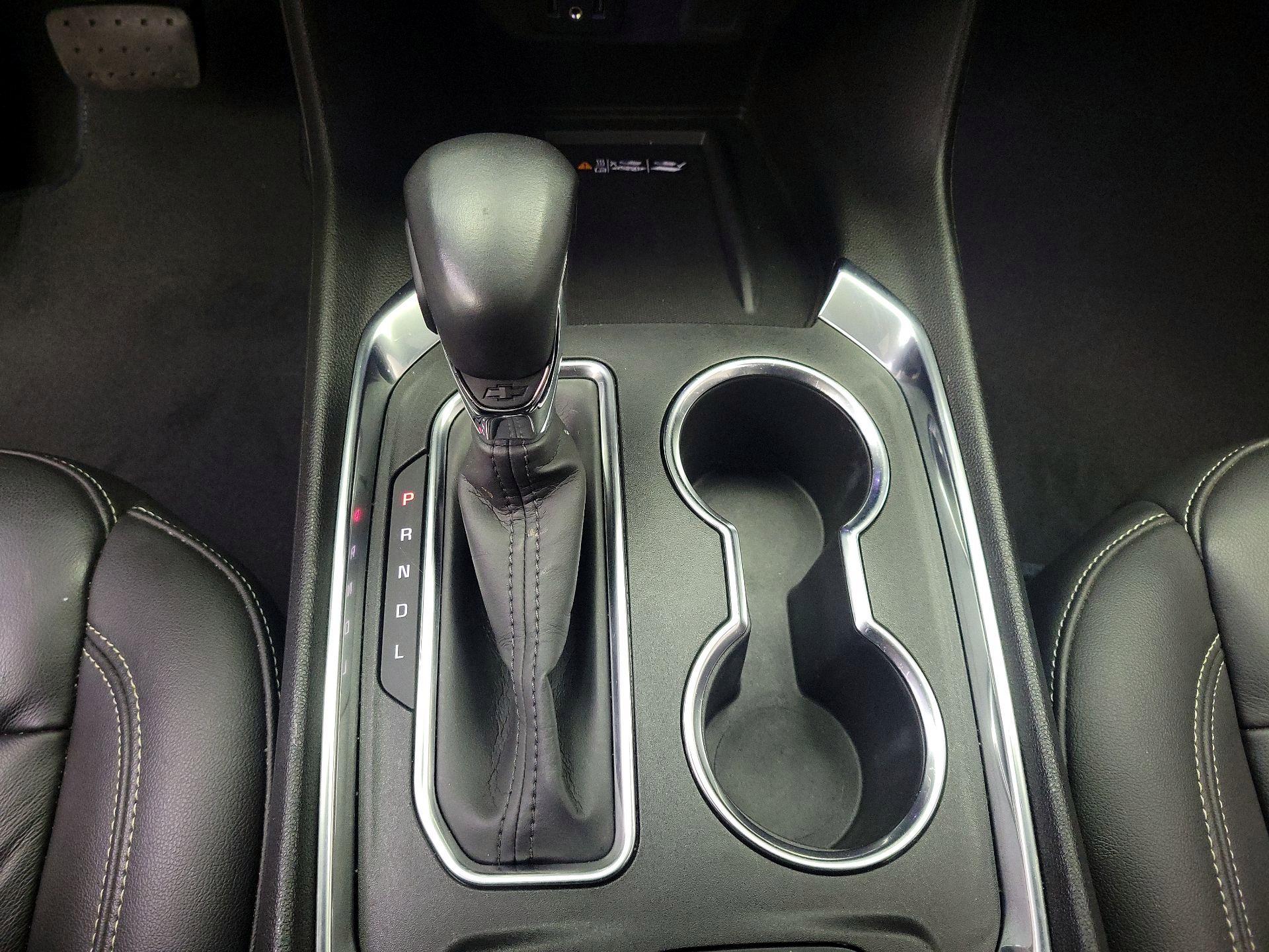 Thumbnail: 2022 Chevrolet Traverse - 17