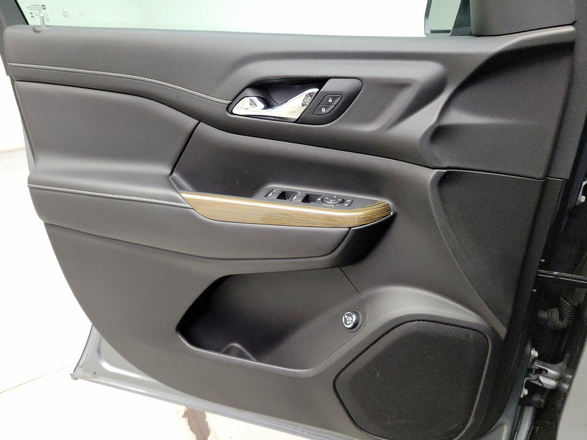 Thumbnail: 2023 GMC Acadia - 12