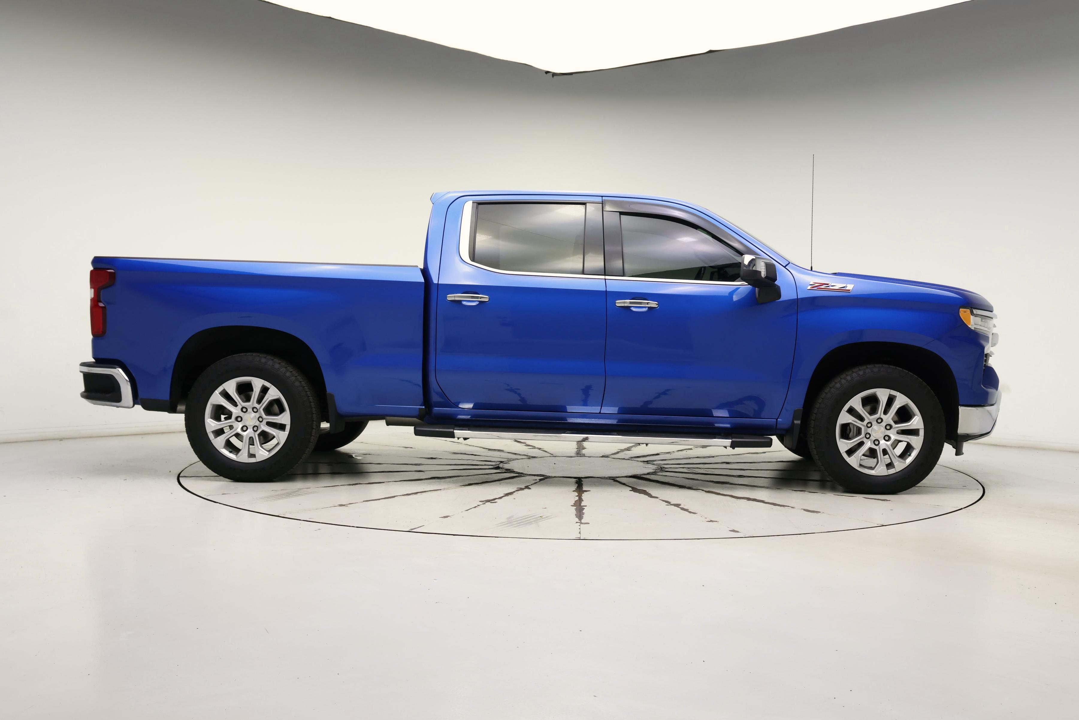 Thumbnail: 2022 Chevrolet Silverado 1500 - 7