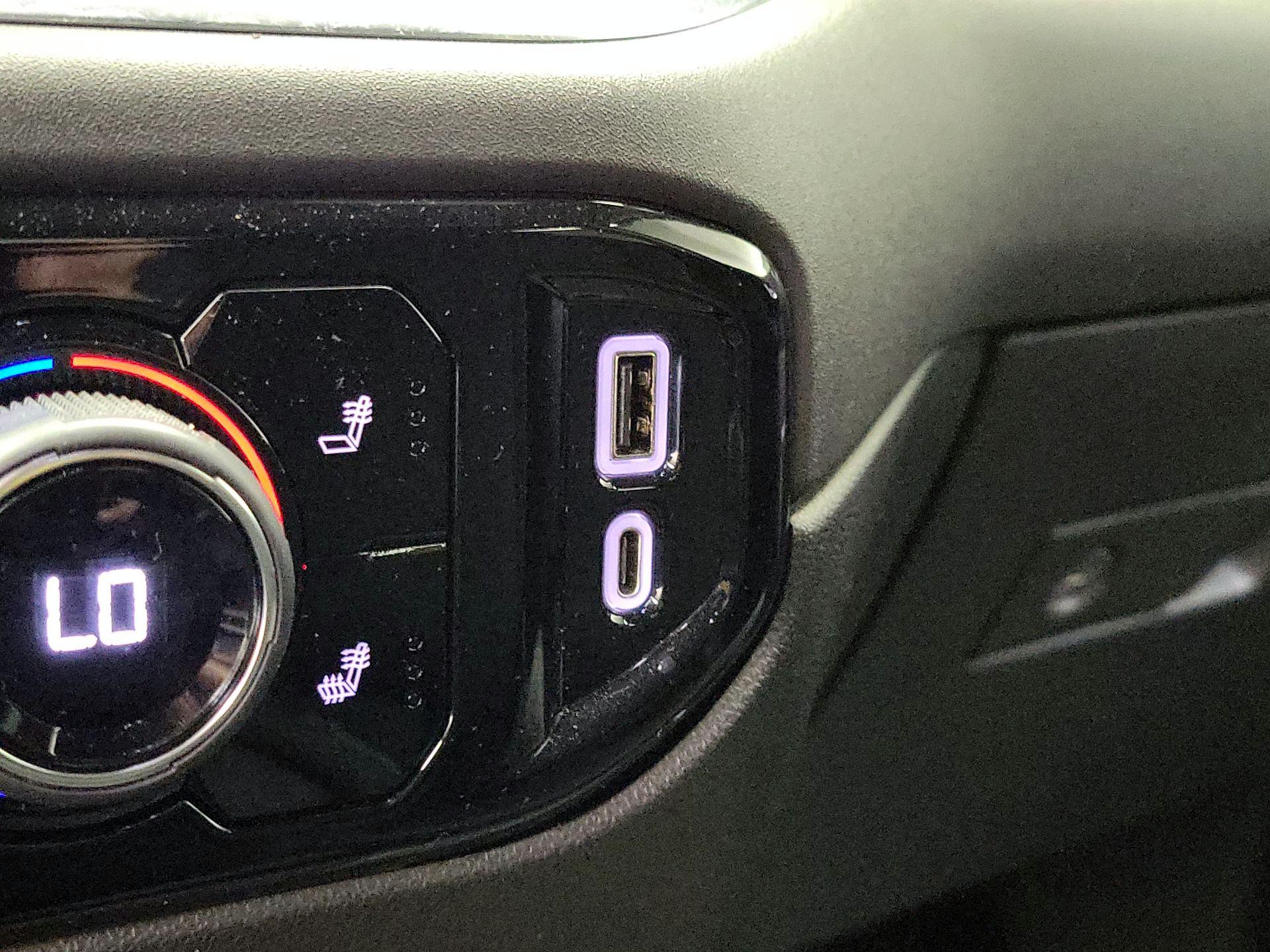 Thumbnail: 2022 Chevrolet Silverado 1500 - 19