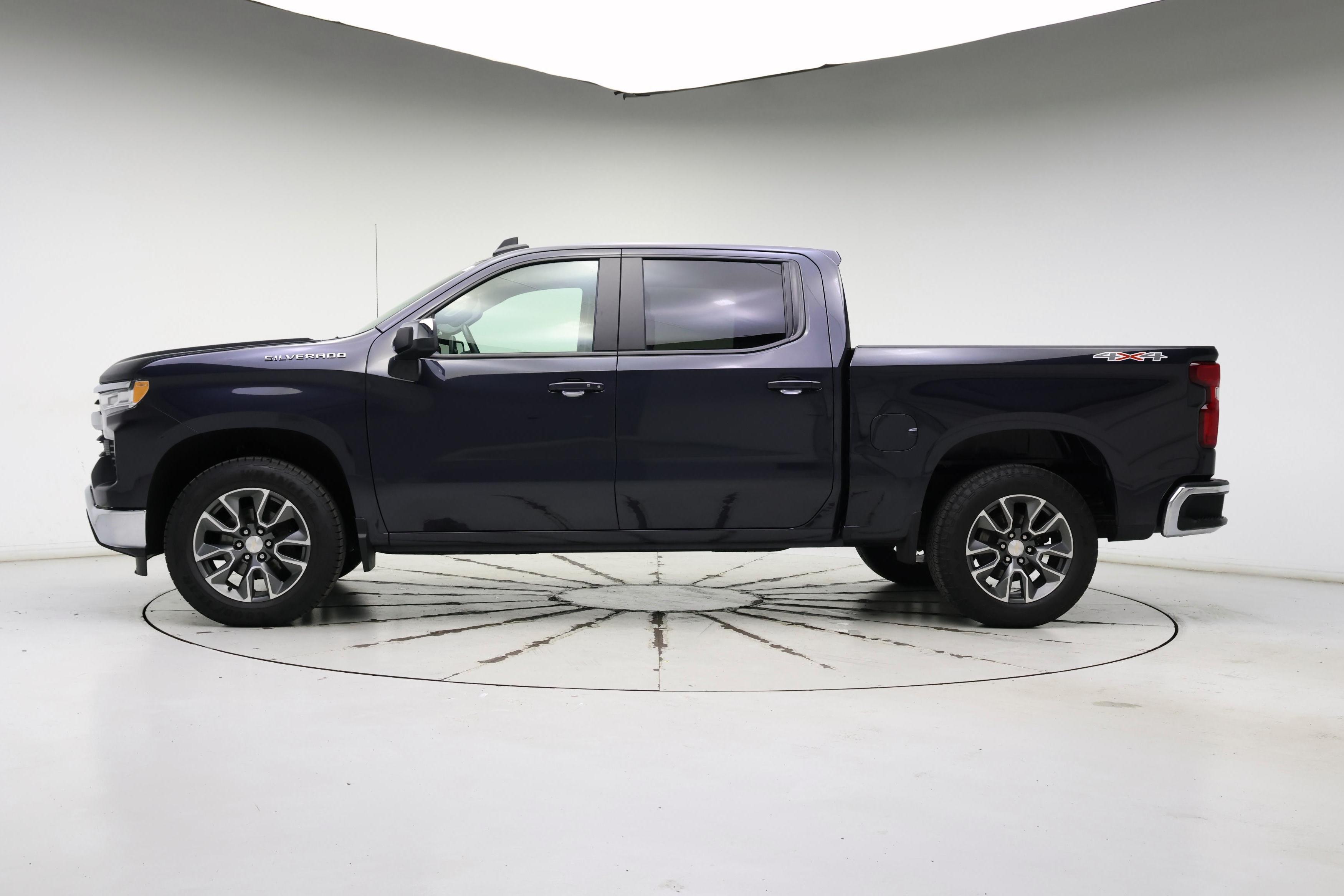 Thumbnail: 2022 Chevrolet Silverado 1500 - 3