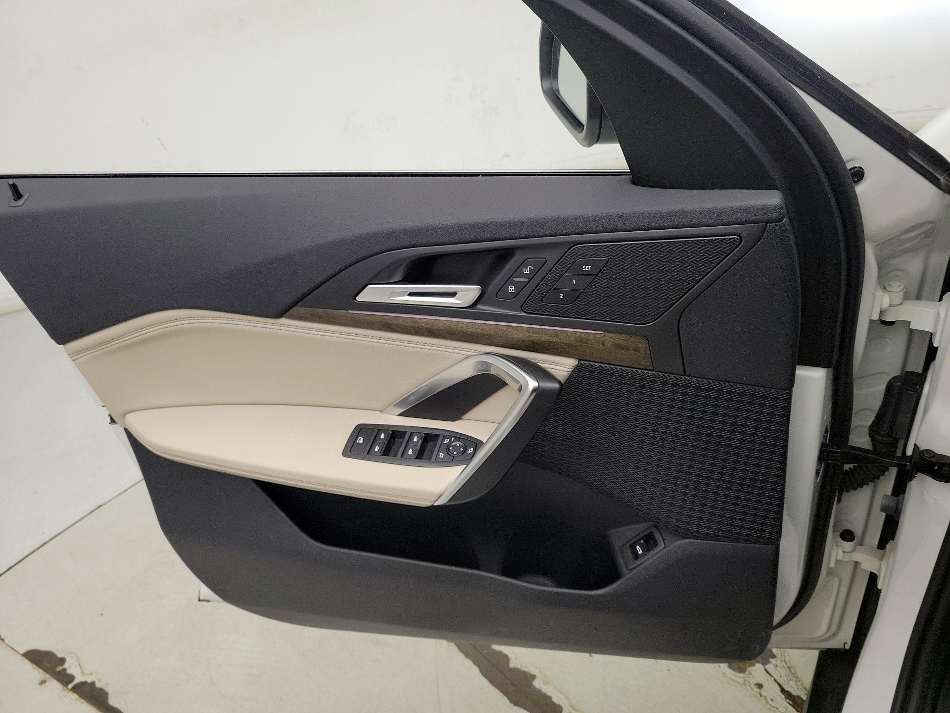 Thumbnail: 2023 BMW X1 - 12