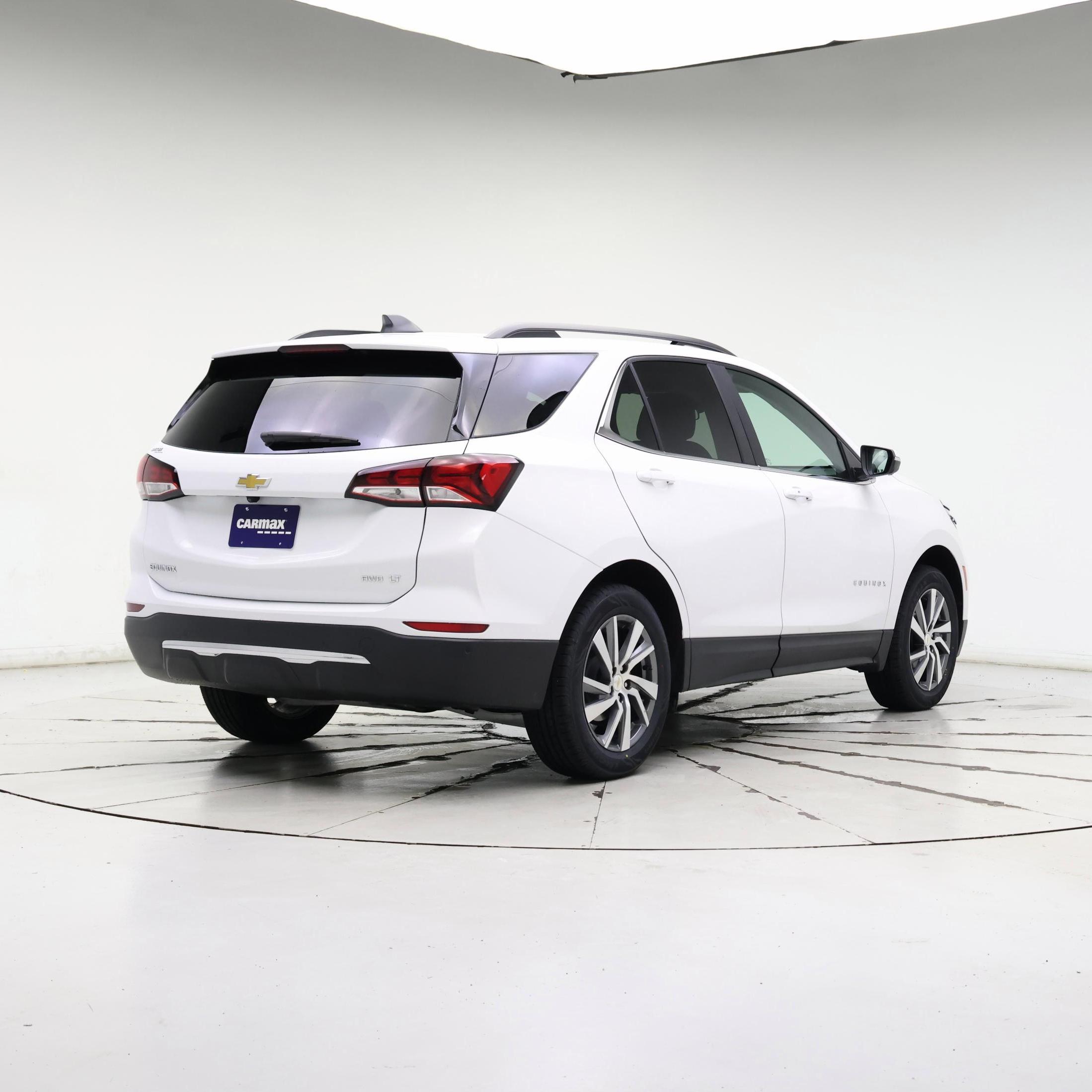 Thumbnail: 2022 Chevrolet Equinox - 8