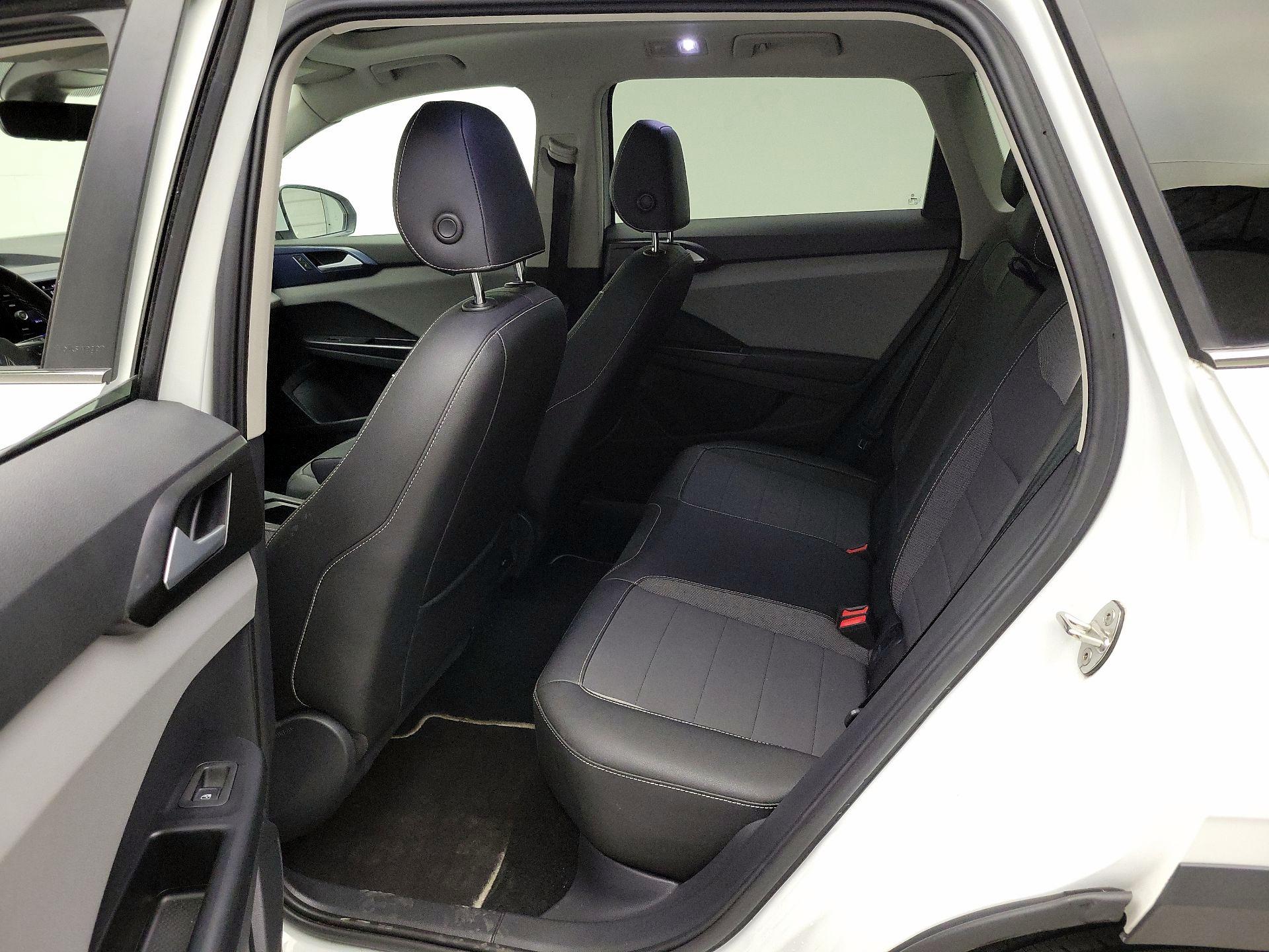 Thumbnail: 2023 Volkswagen Taos - 19