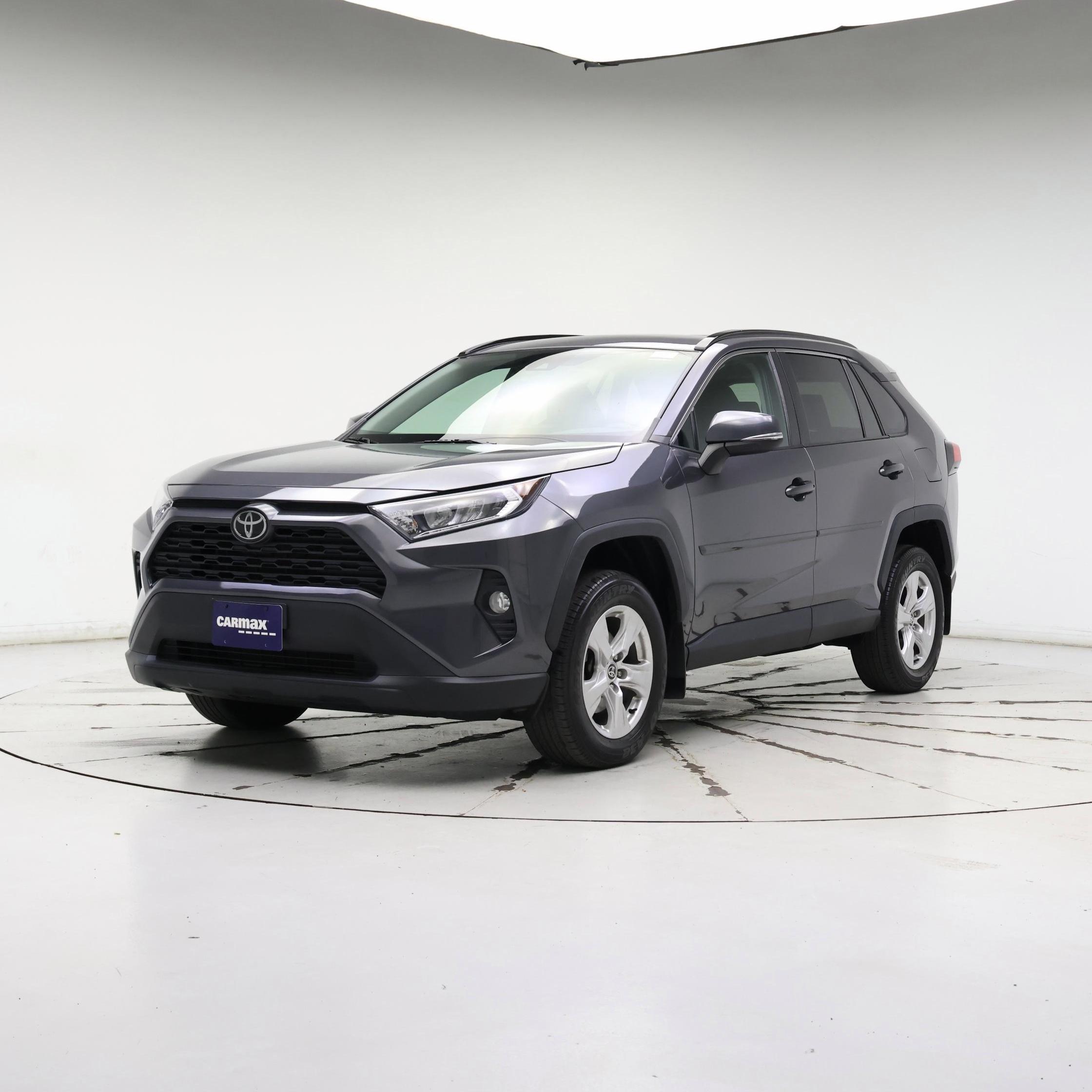 Thumbnail: 2021 Toyota RAV4 - 4