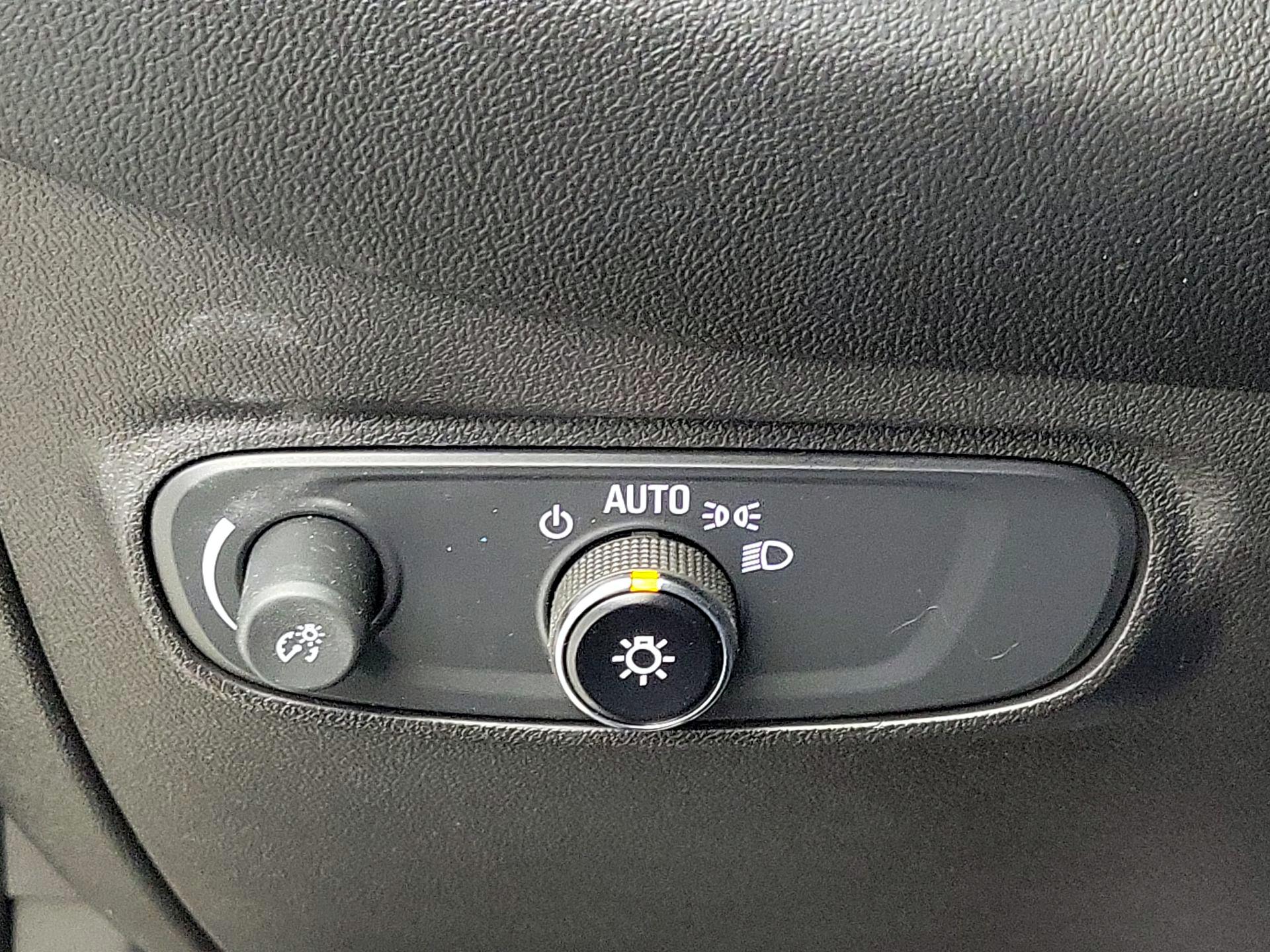 Thumbnail: 2023 Chevrolet Equinox - 13