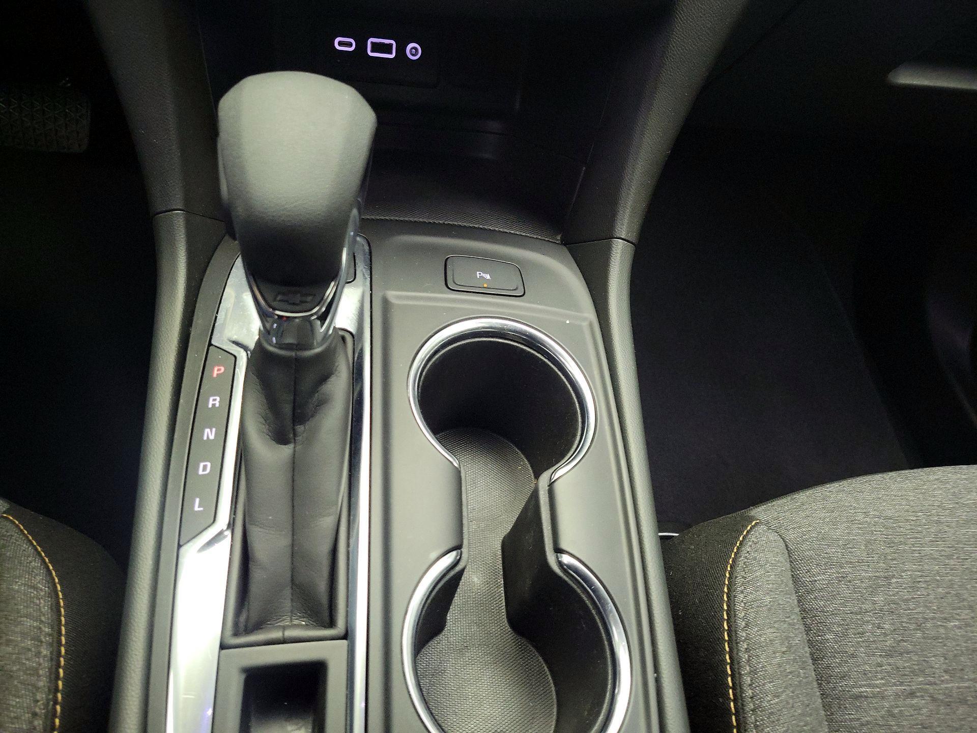 Thumbnail: 2023 Chevrolet Equinox - 17