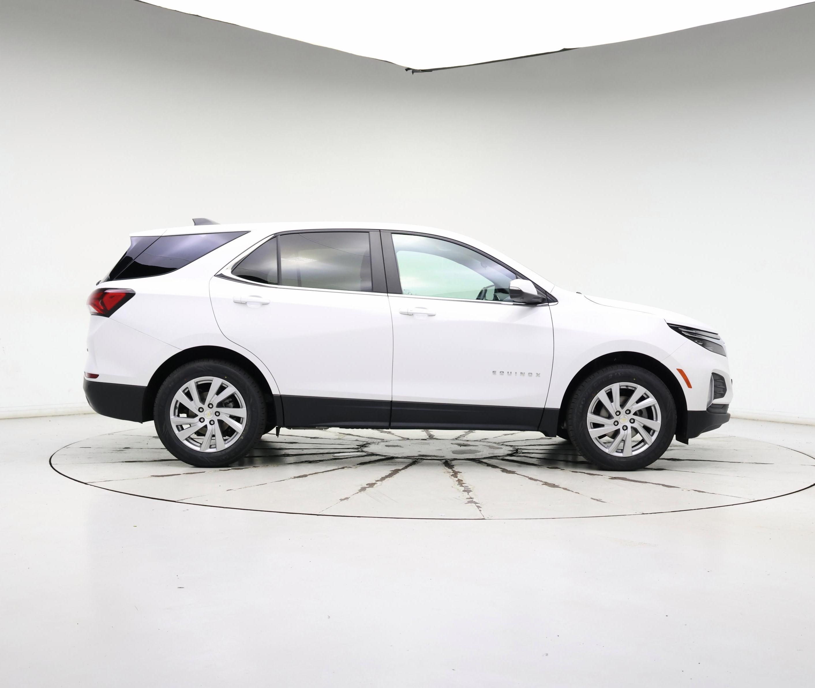 Thumbnail: 2022 Chevrolet Equinox - 7