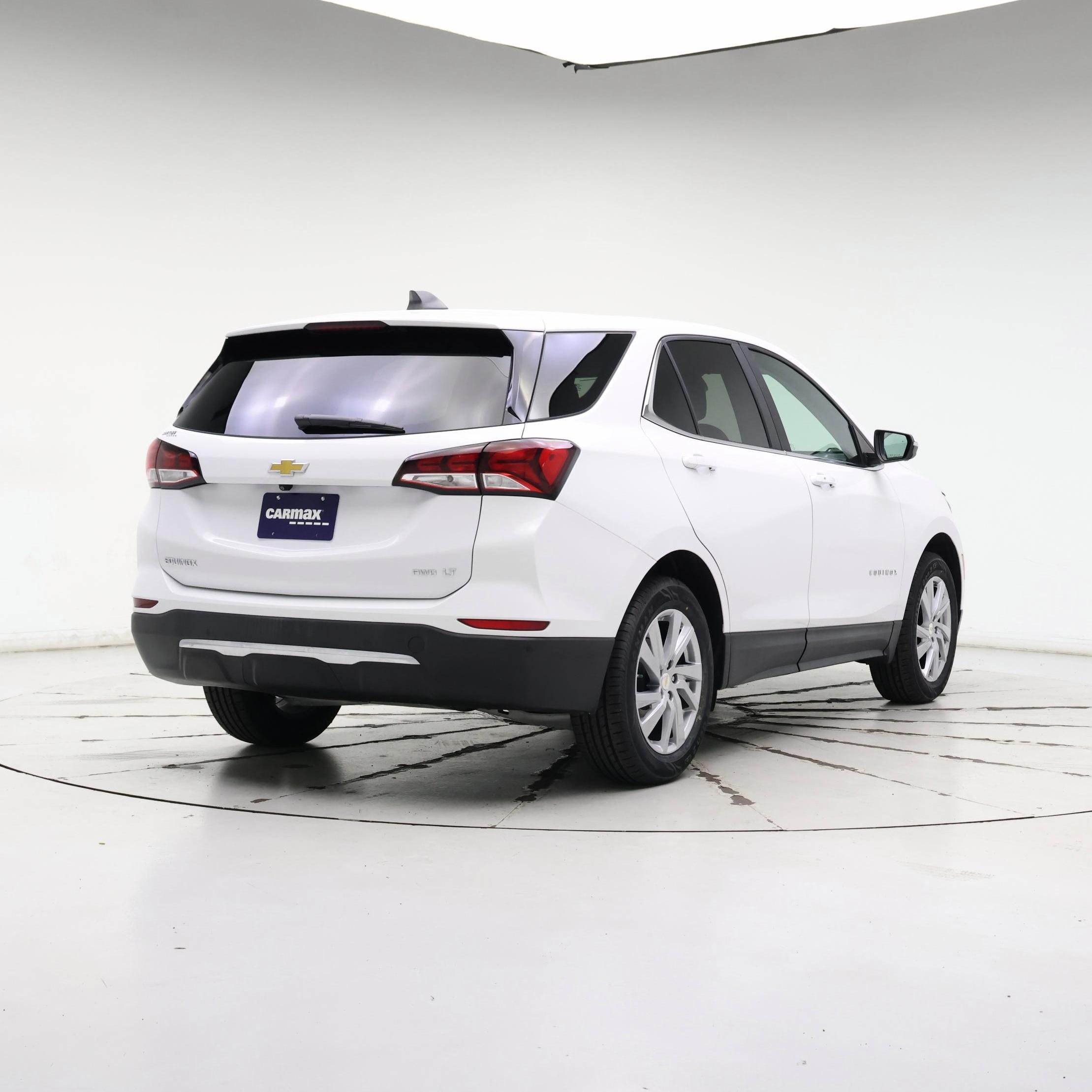 Thumbnail: 2022 Chevrolet Equinox - 8