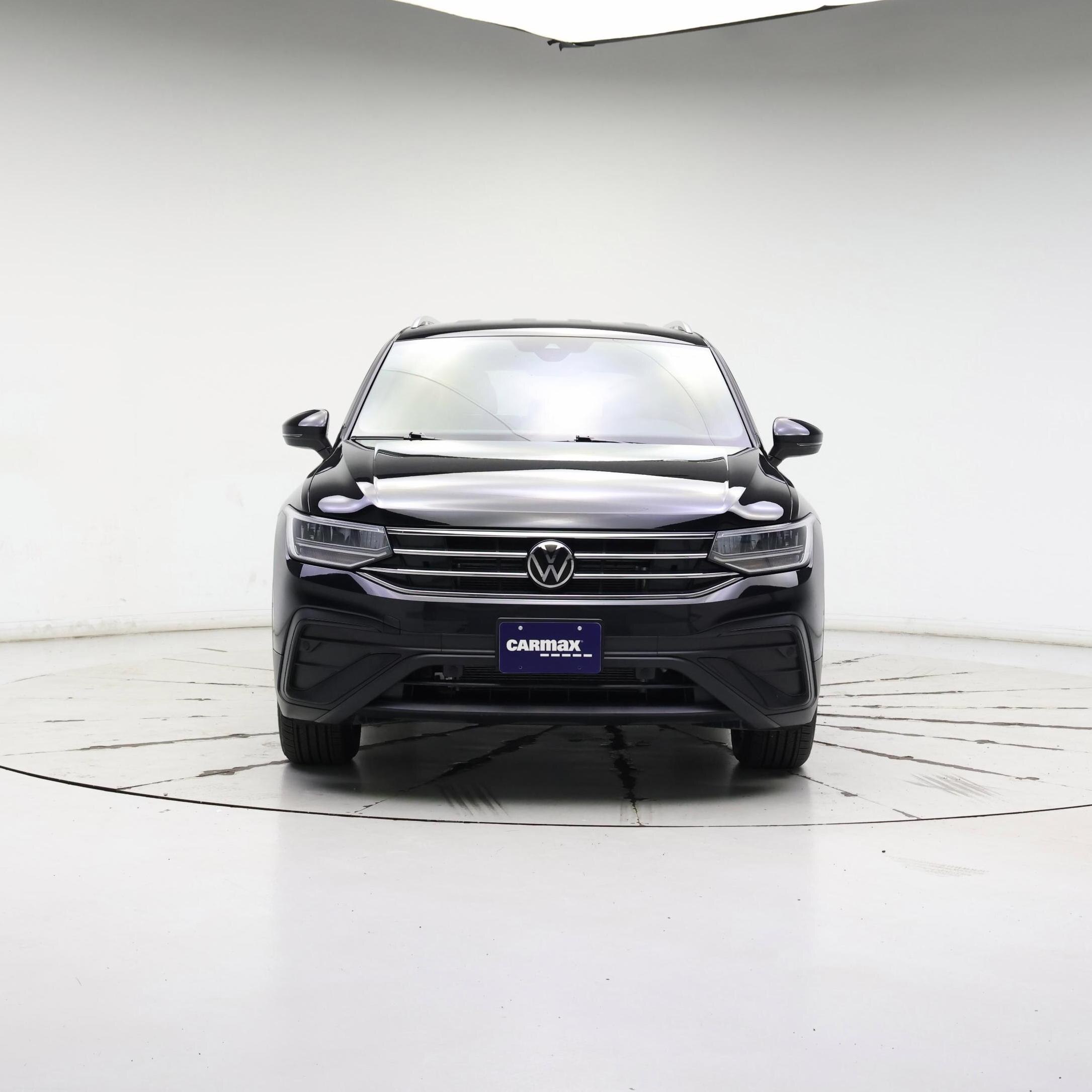 Thumbnail: 2023 Volkswagen Tiguan - 5