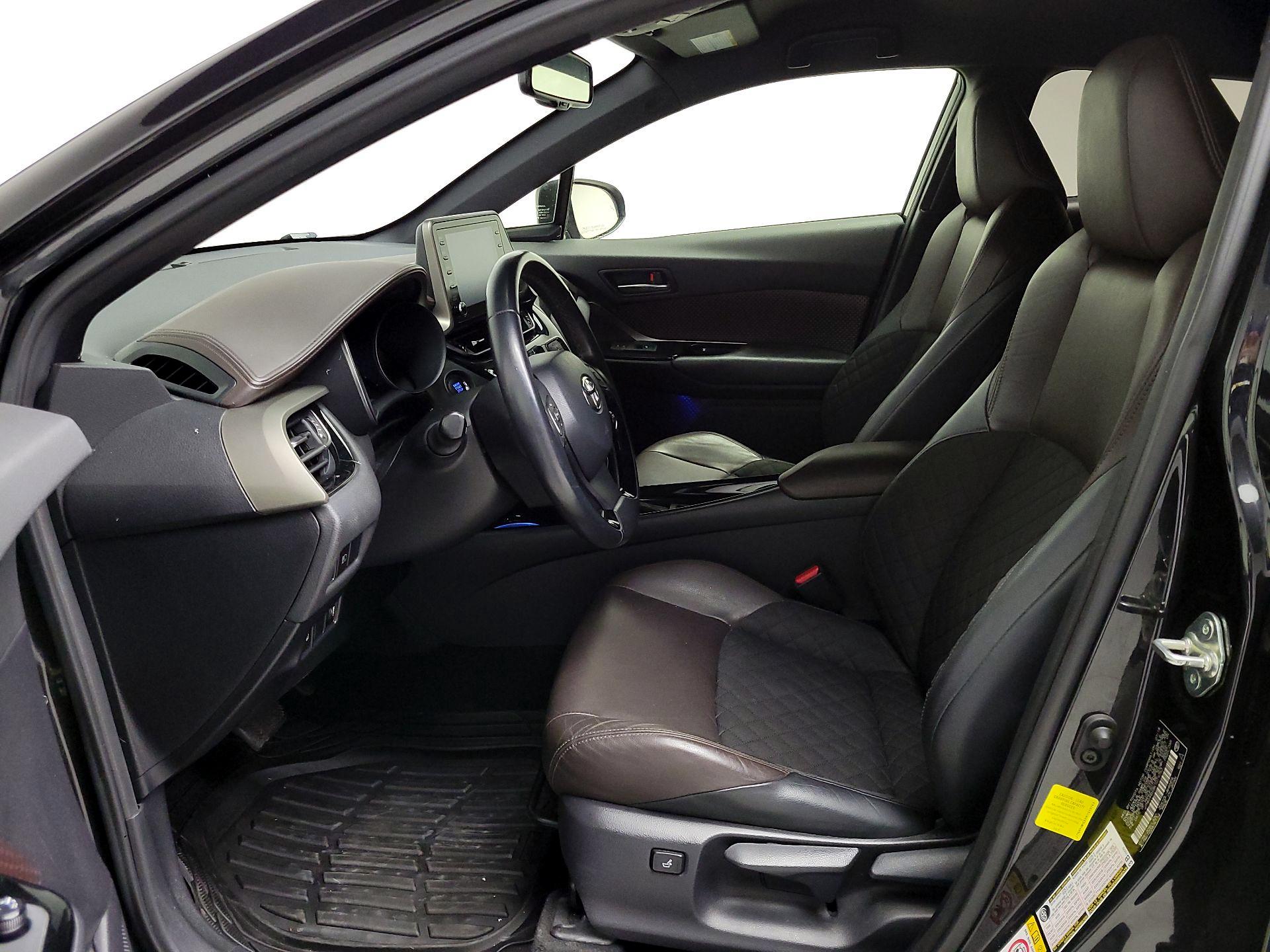 Thumbnail: 2019 Toyota C-HR - 11