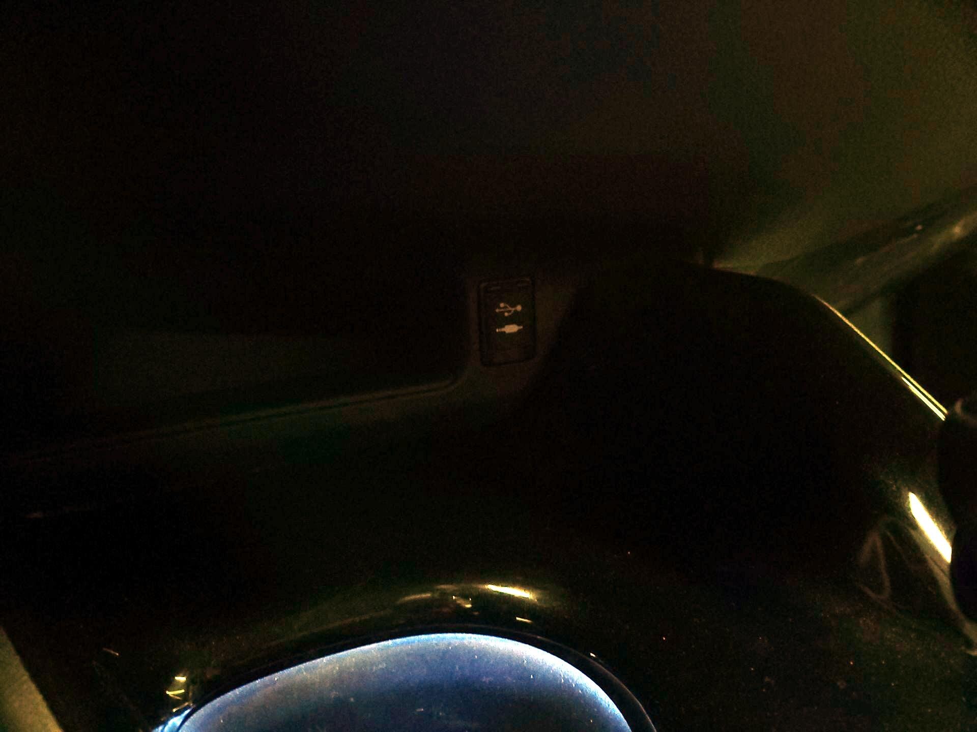 Thumbnail: 2019 Toyota C-HR - 18