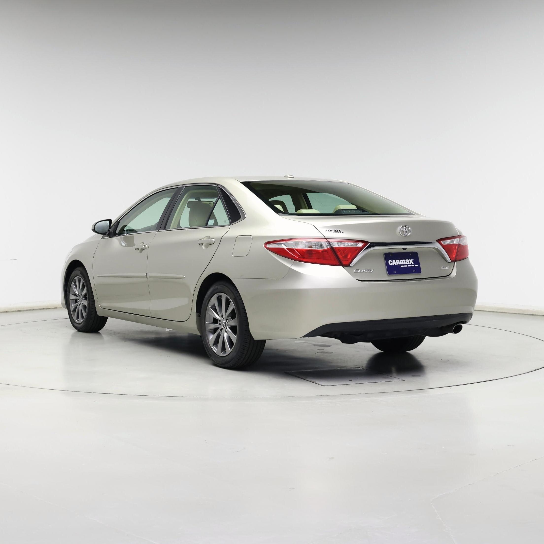 Thumbnail: 2015 Toyota Camry - 2