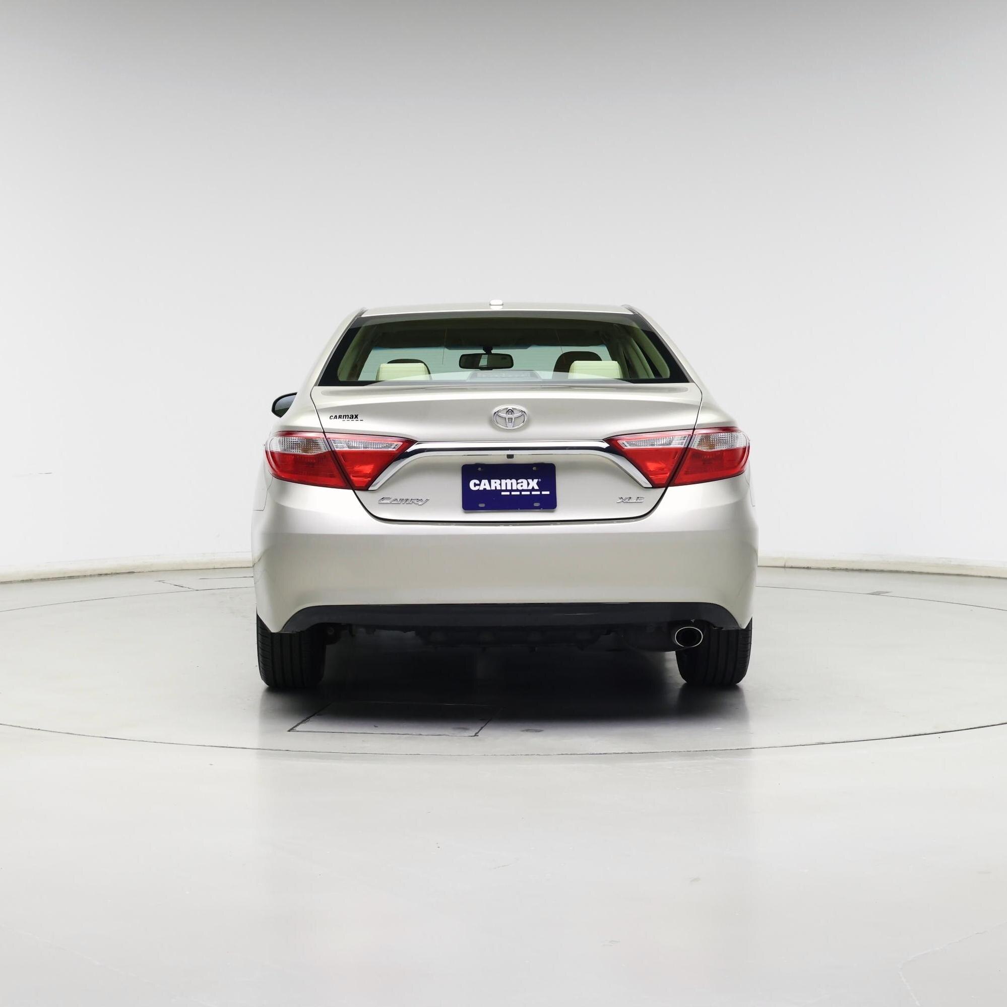 Thumbnail: 2015 Toyota Camry - 6