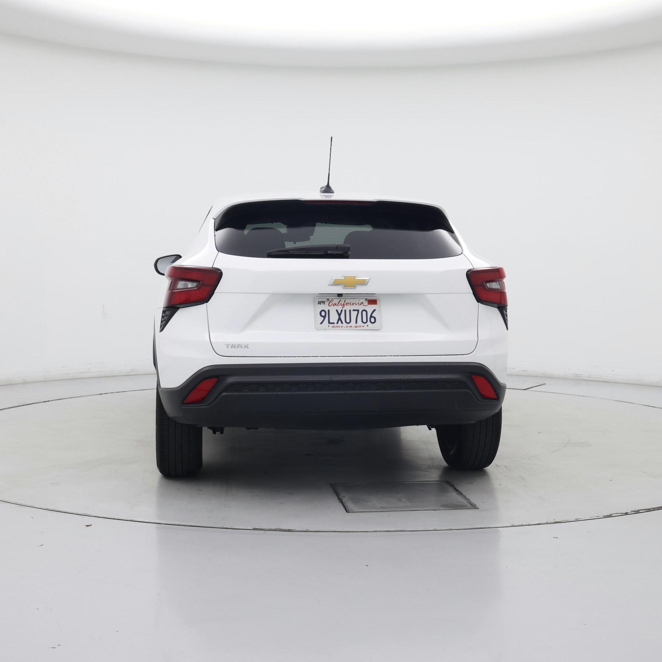 Thumbnail: 2024 Chevrolet Trax - 6