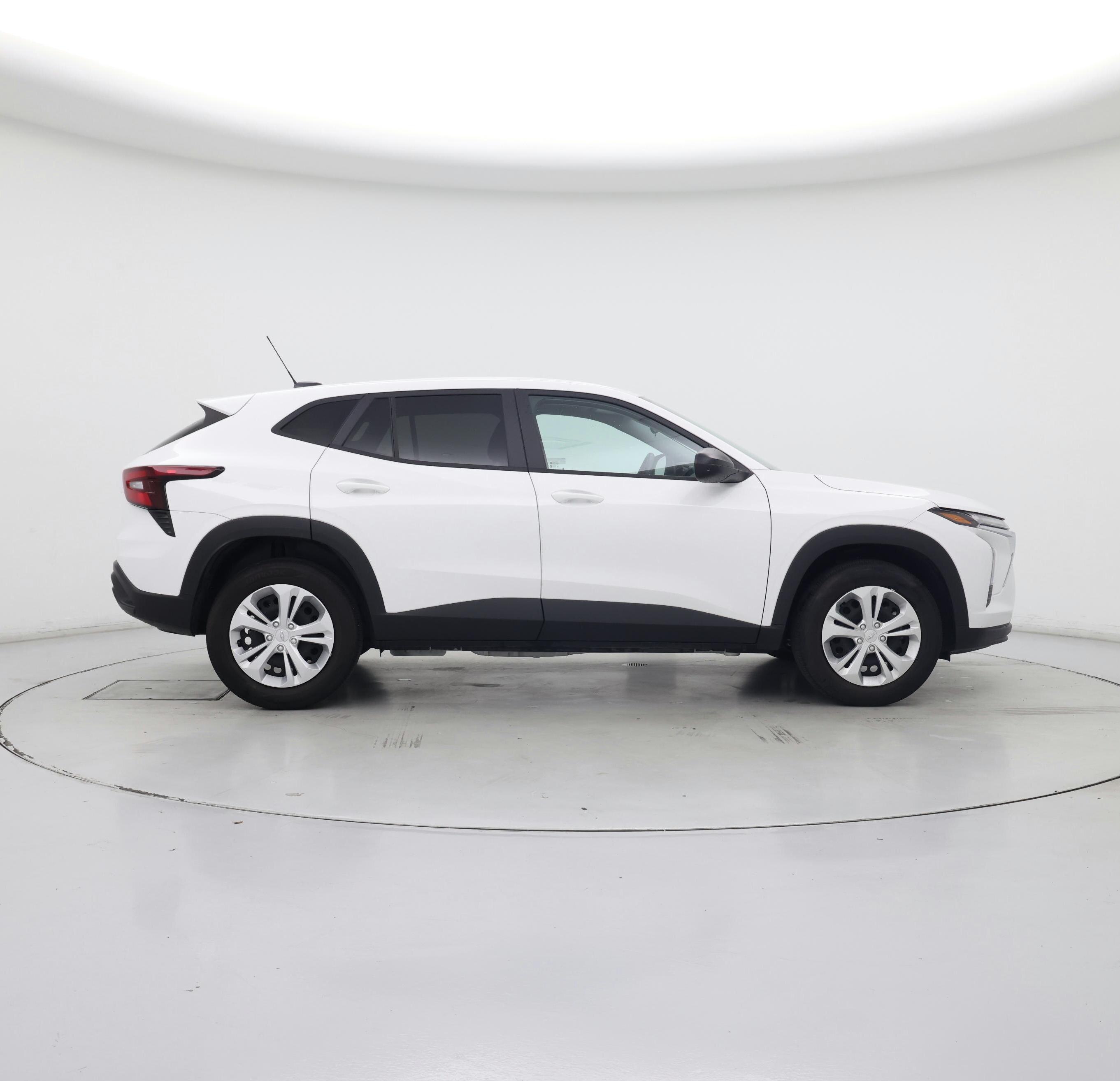 Thumbnail: 2024 Chevrolet Trax - 7