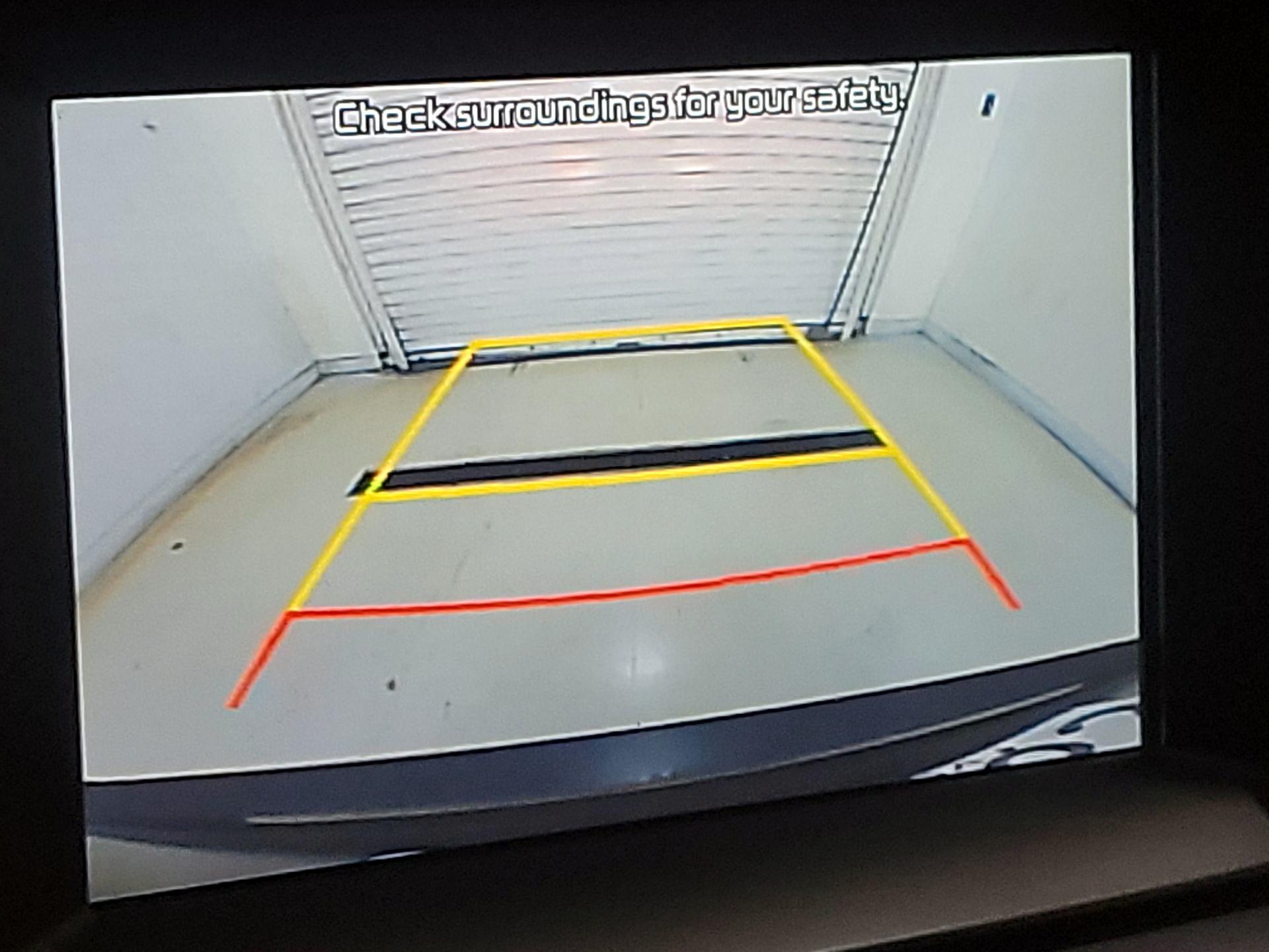 Thumbnail: 2020 Kia Sorento - 14