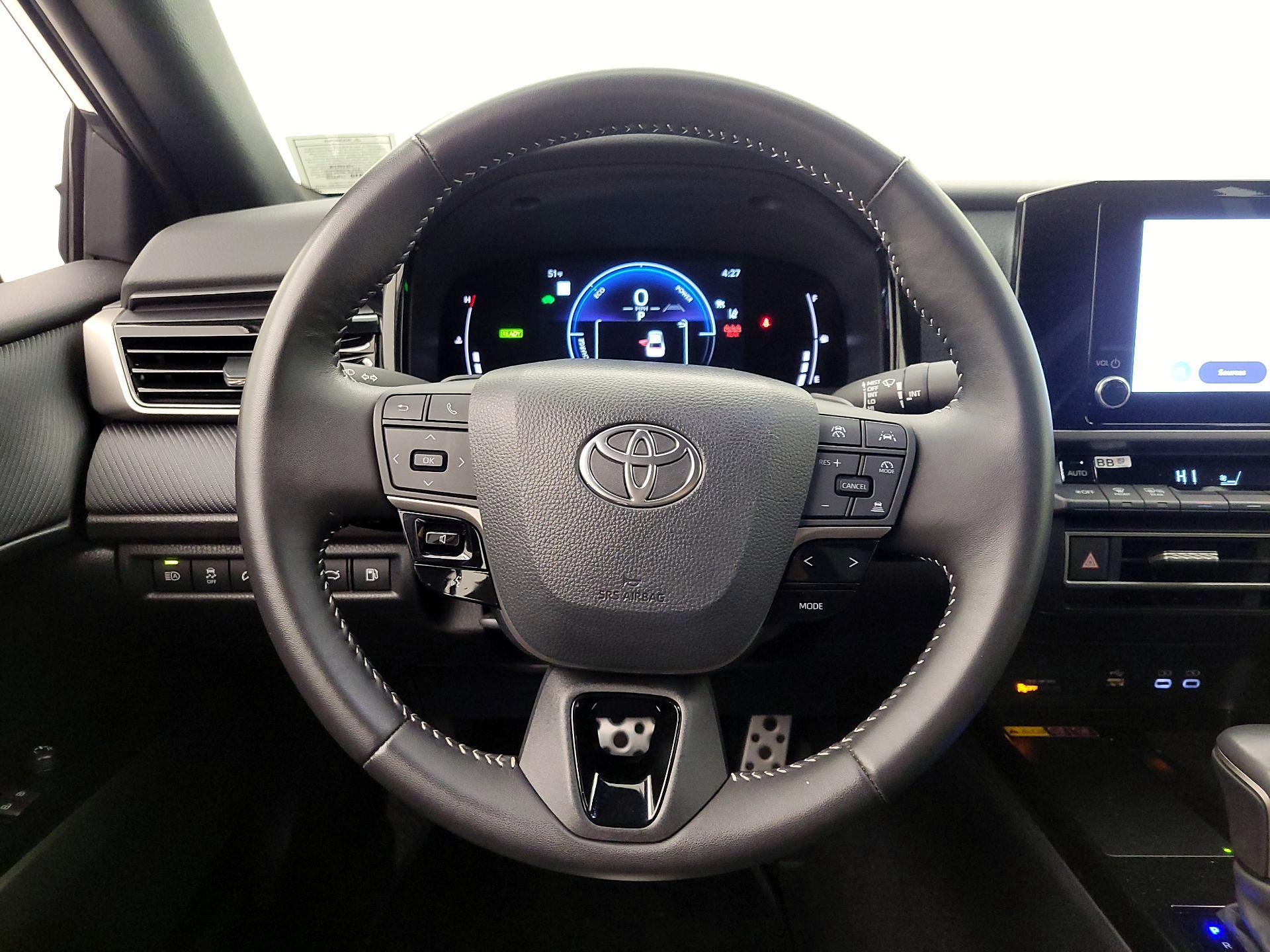 Thumbnail: 2025 Toyota Camry - 10