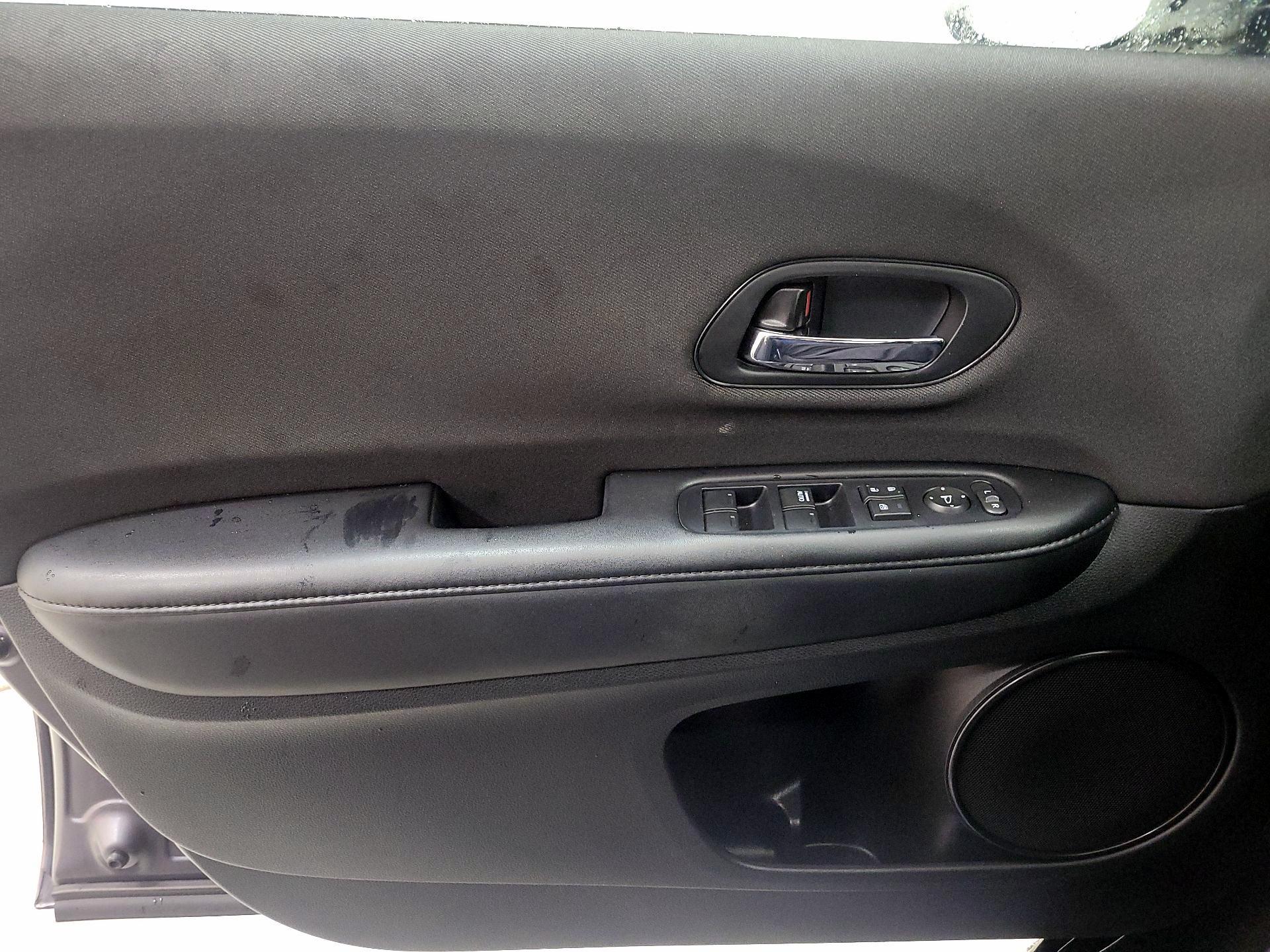 Thumbnail: 2022 Honda HR-V - 12