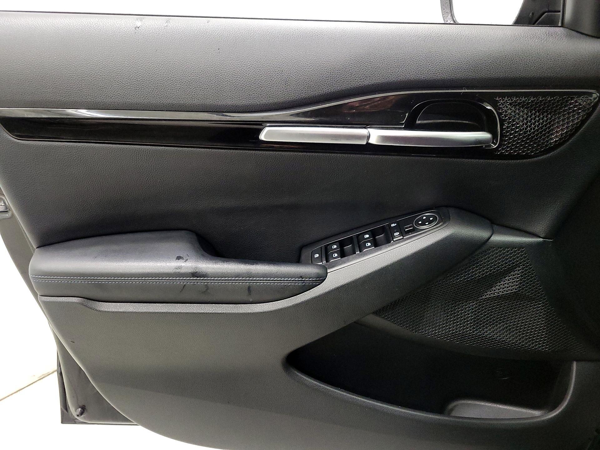 Thumbnail: 2021 Kia Seltos - 12