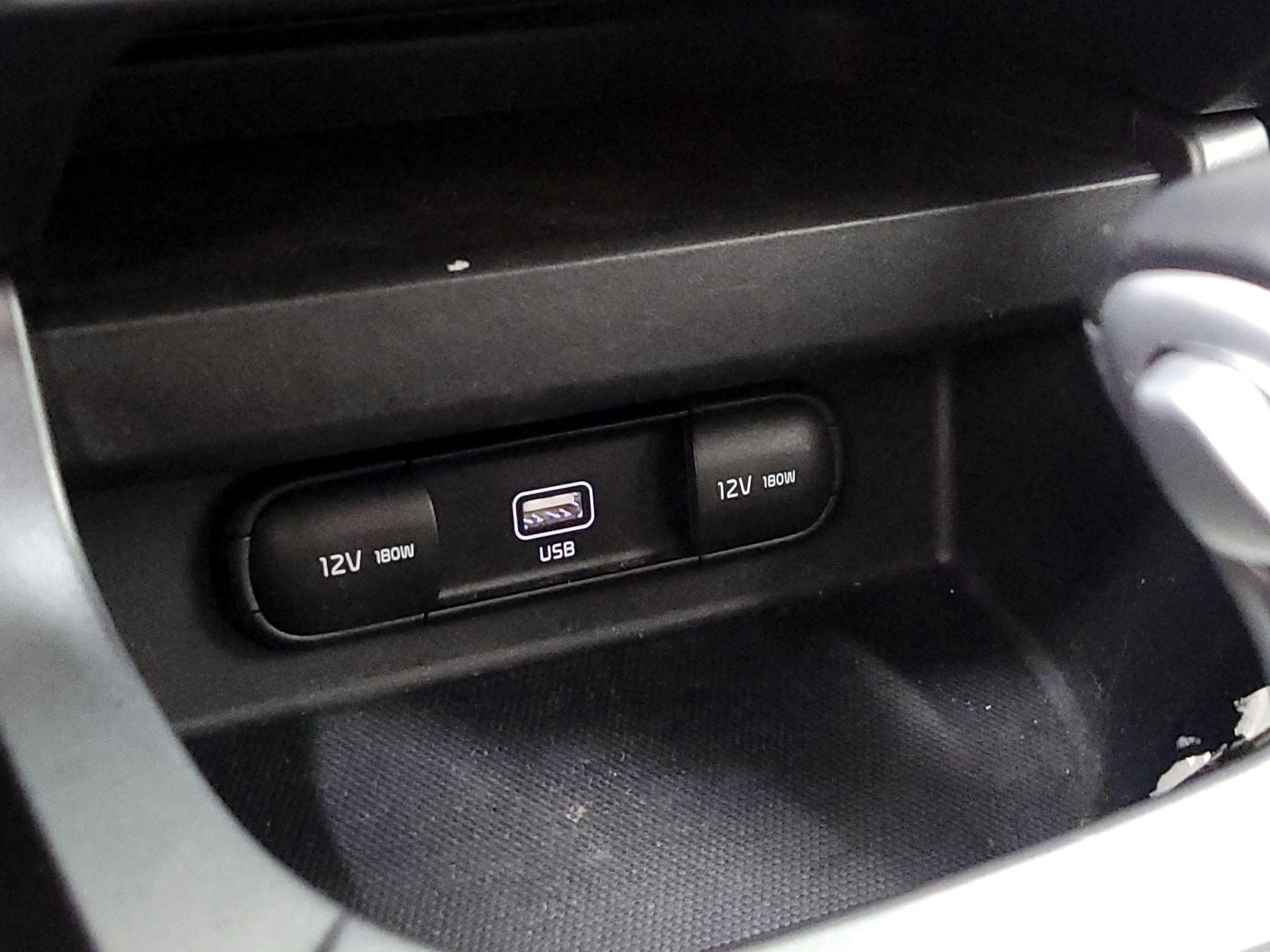 Thumbnail: 2021 Kia Seltos - 18