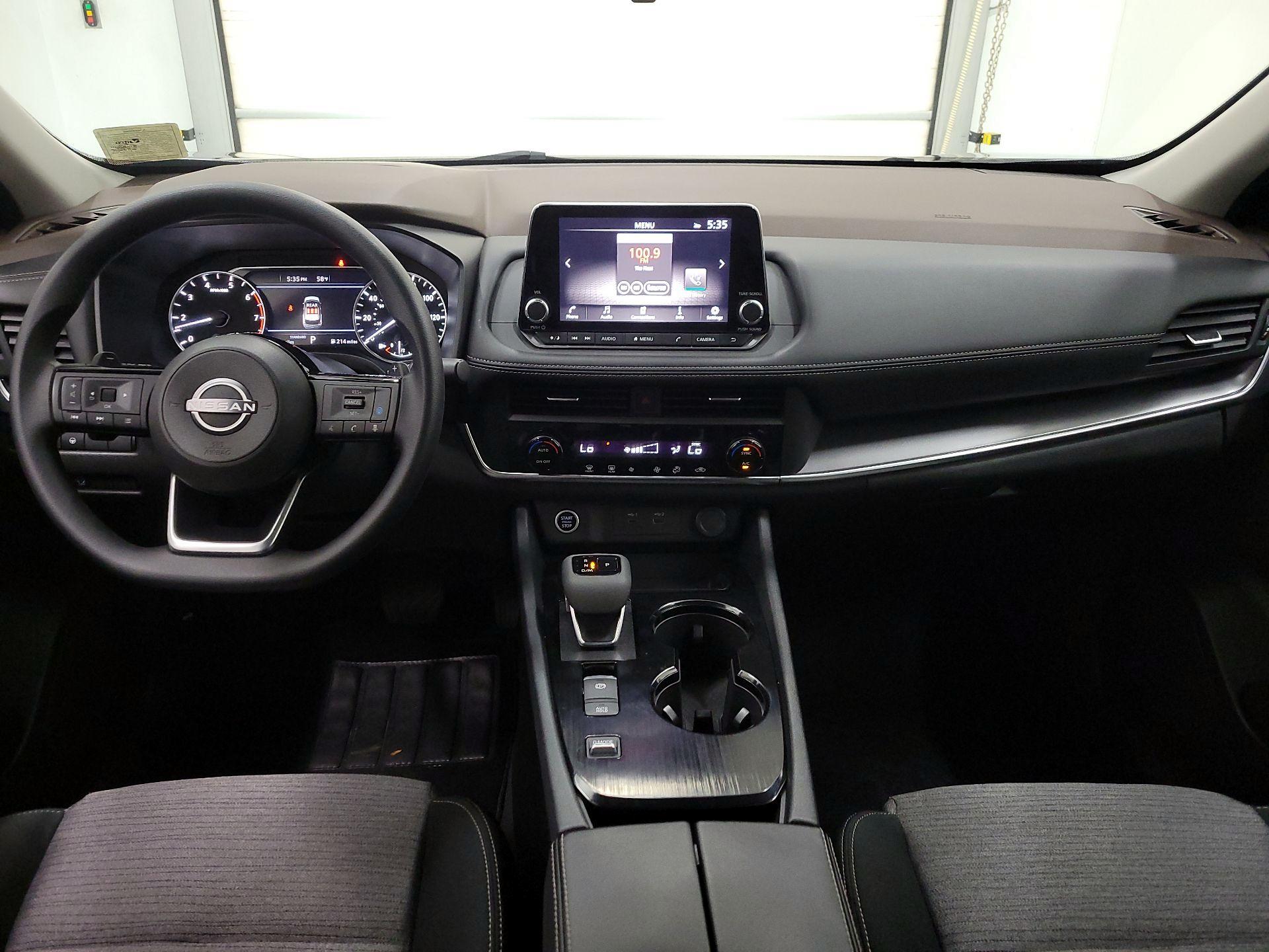 Thumbnail: 2023 Nissan Rogue - 9