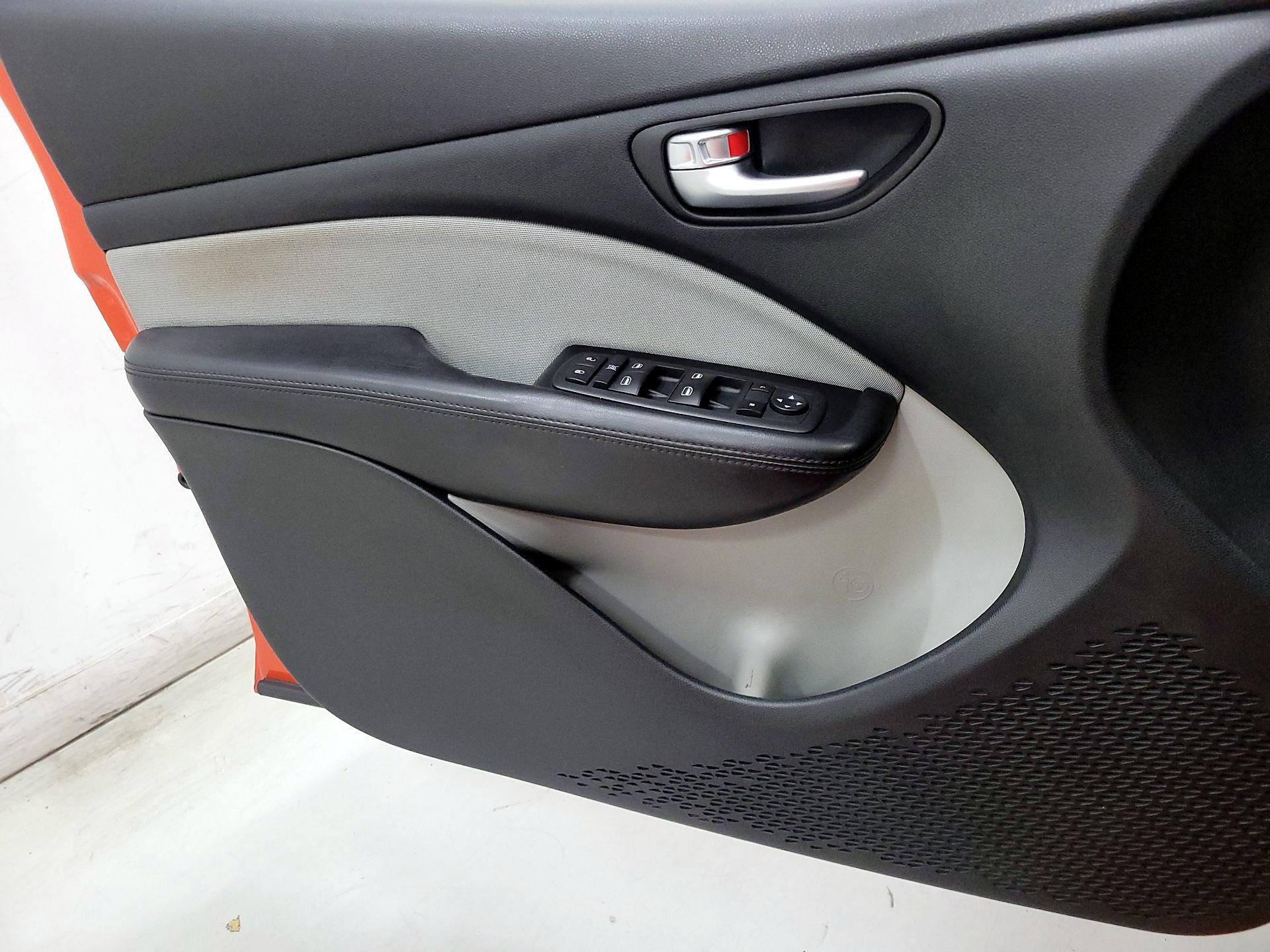 Thumbnail: 2015 Dodge Dart - 12
