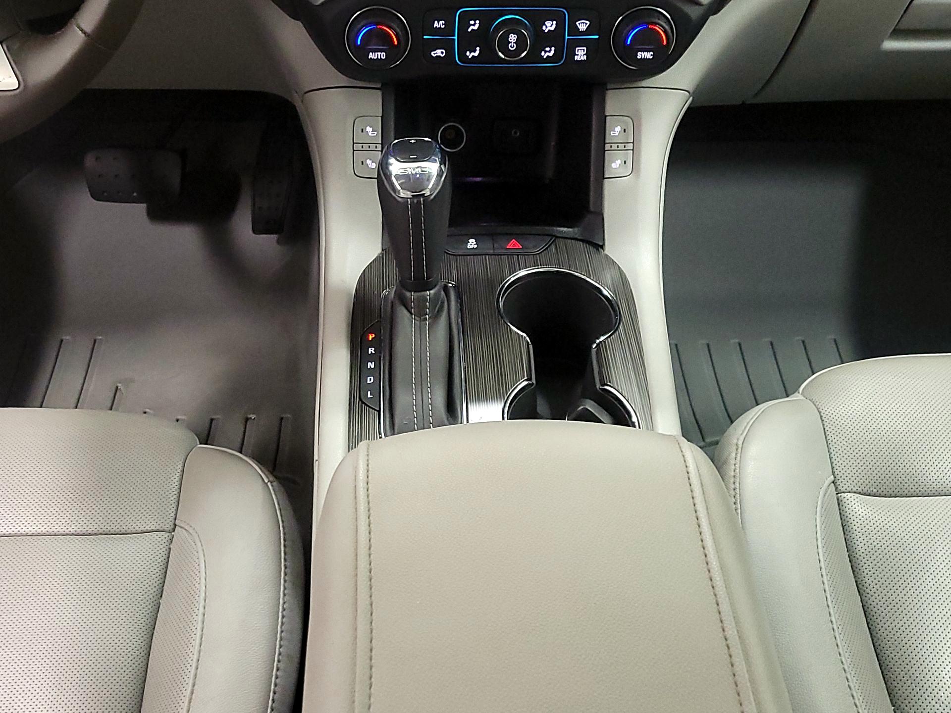 Thumbnail: 2019 GMC Acadia - 18