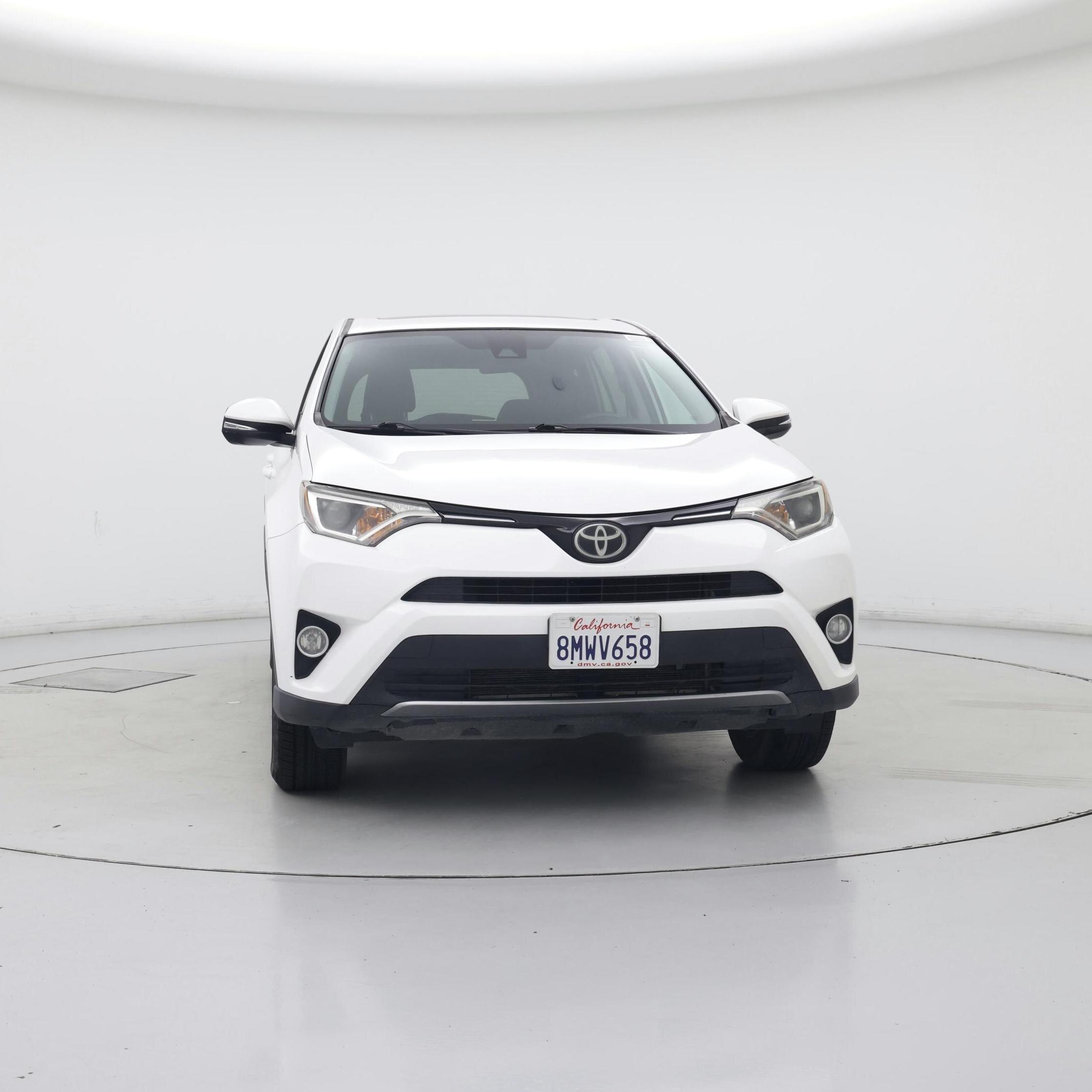 Thumbnail: 2018 Toyota RAV4 - 5